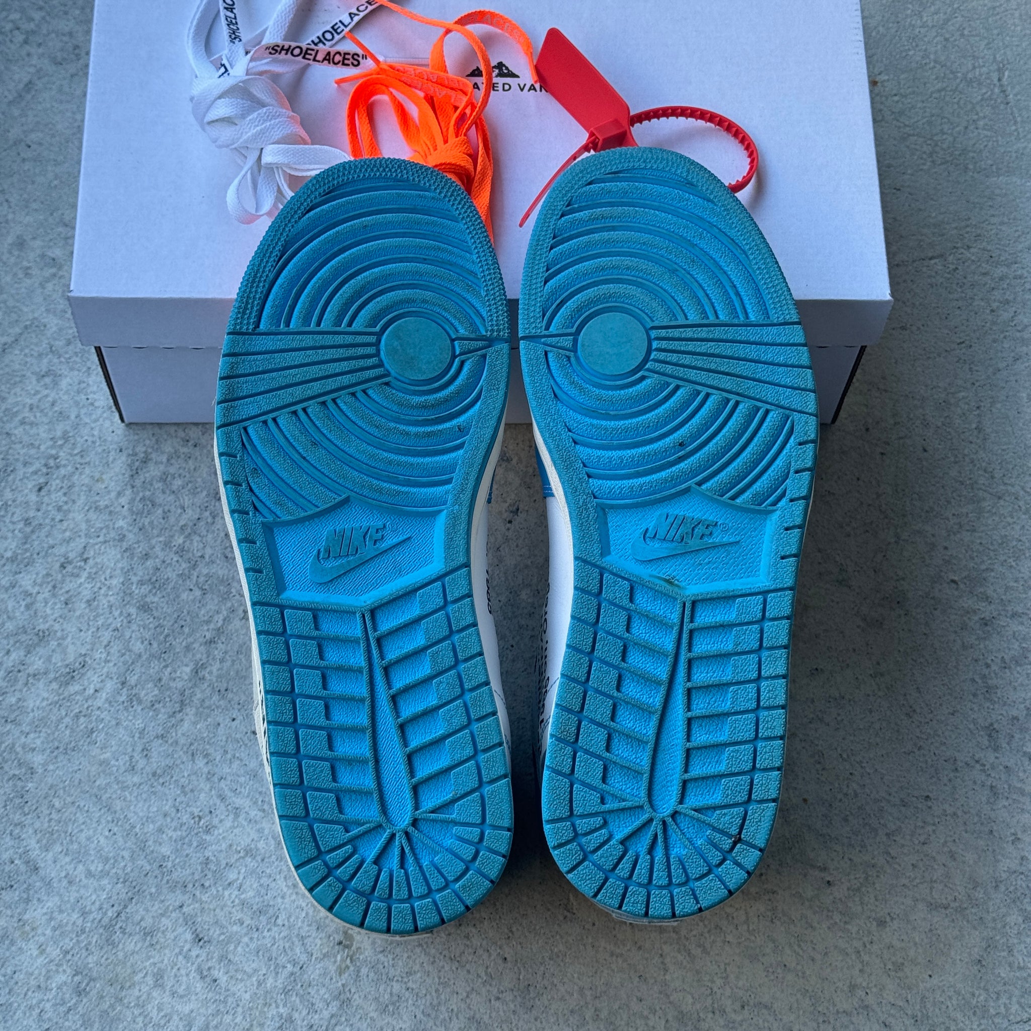 13 US - JORDAN 1 OFF WHITE UNC 2018