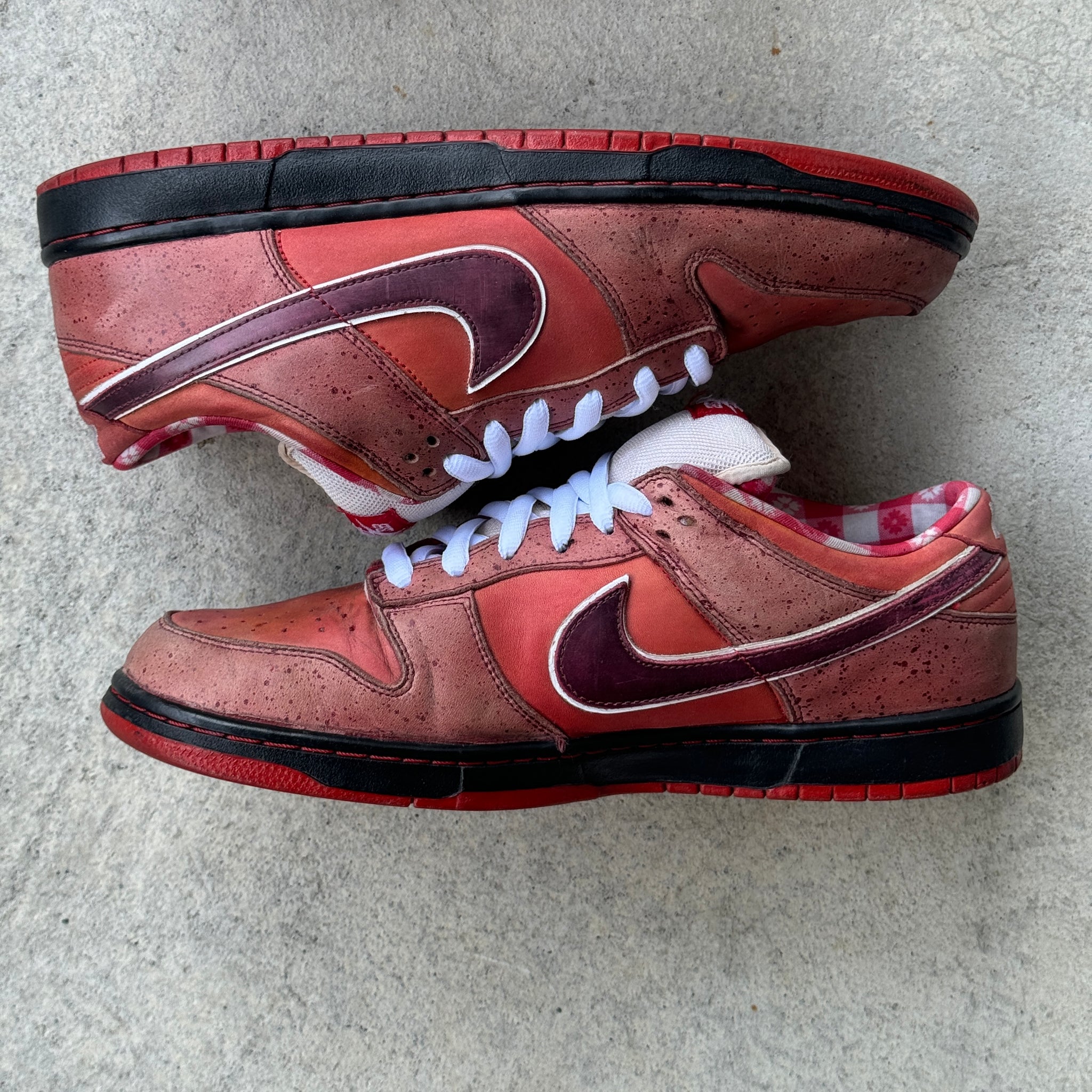 13 US - NIKE SB DUNK LOW RED LOBSTER 2008
