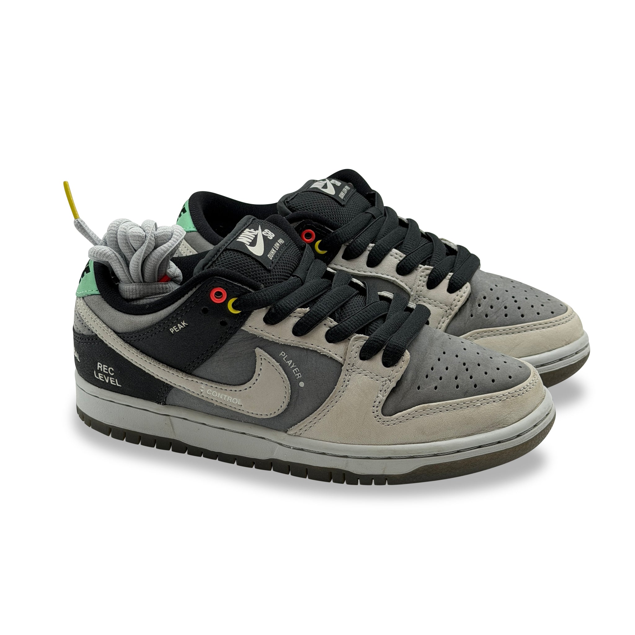 NIKE SB DUNK LOW – Page 2 – curatedvan