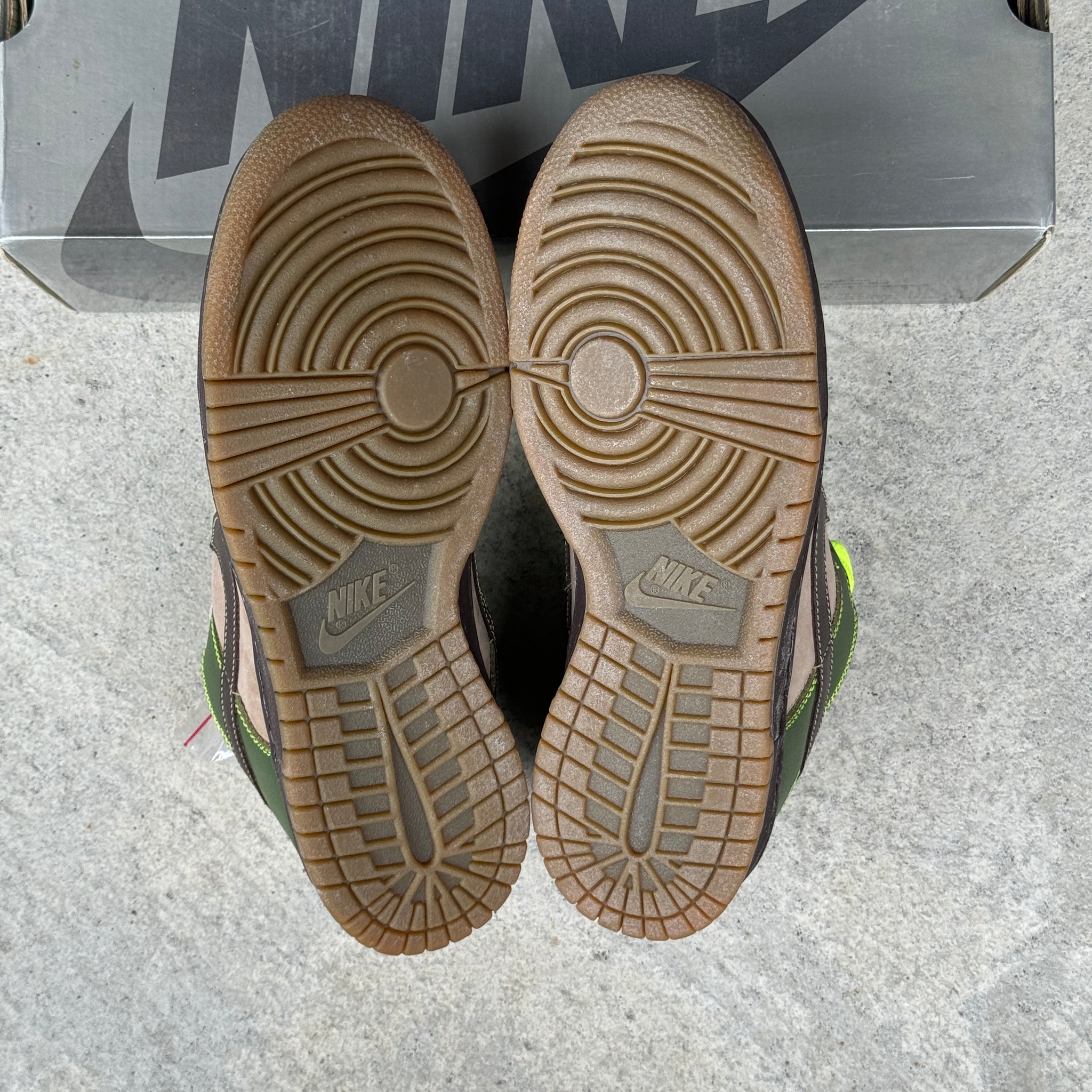 10 US - DS NIKE SB DUNK LOW JEDI W BOX 2004