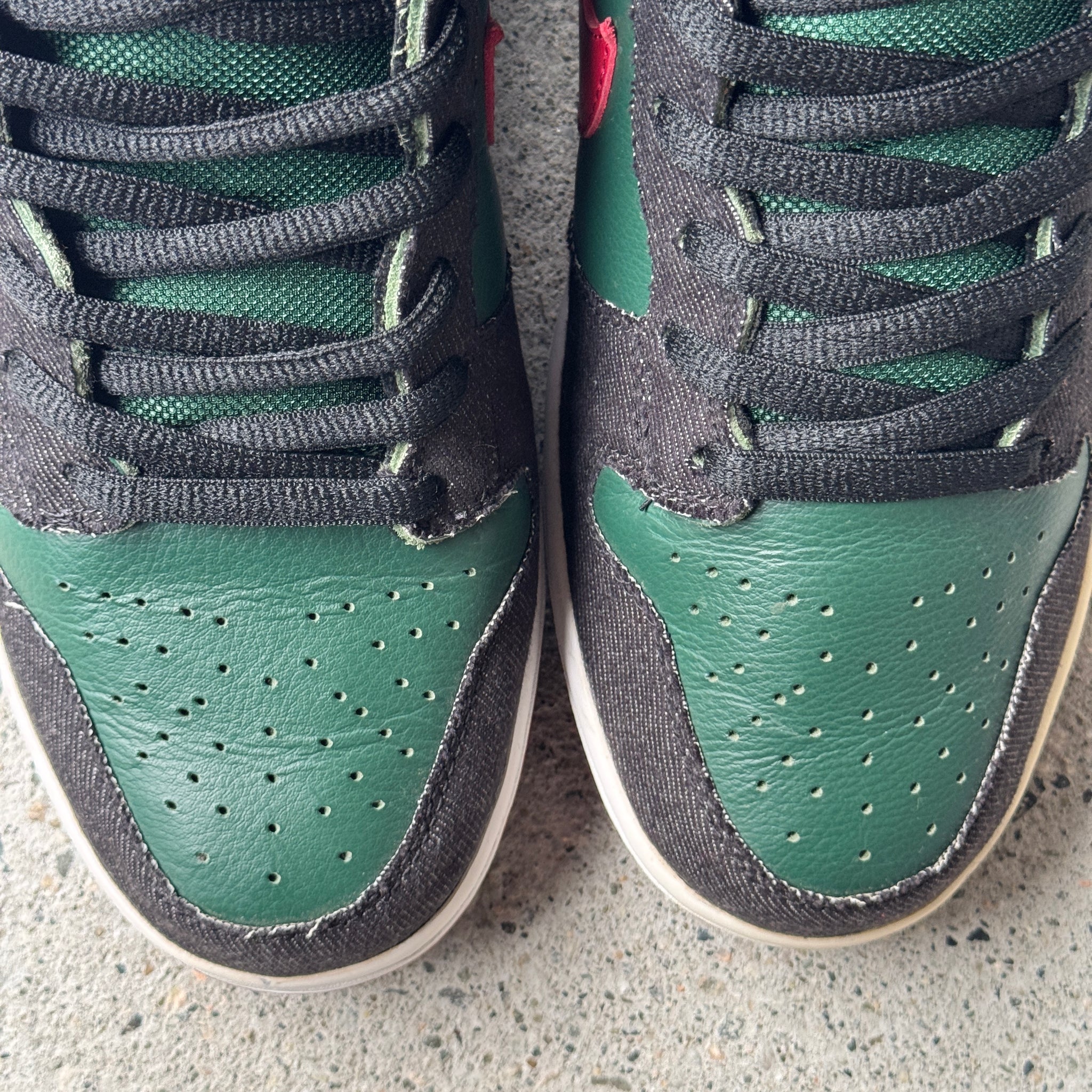 11US - NIKE SB DUNK HIGH GUCCI RESN W BOX