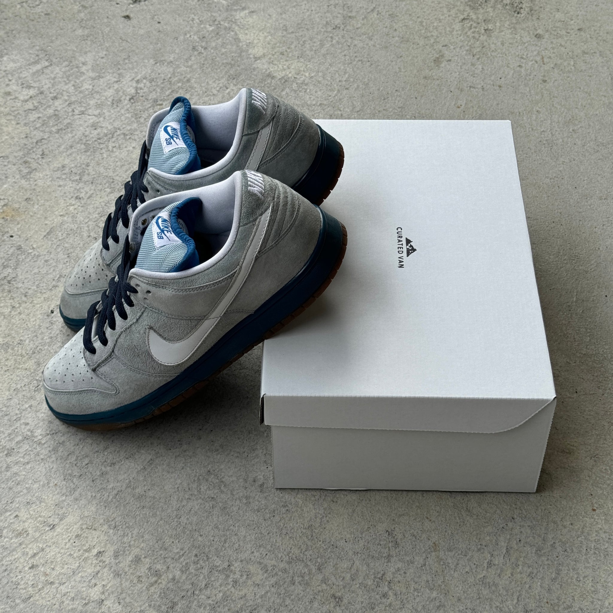 13 US - NIKE SB DUNK LOW BORDER BLUE 2007