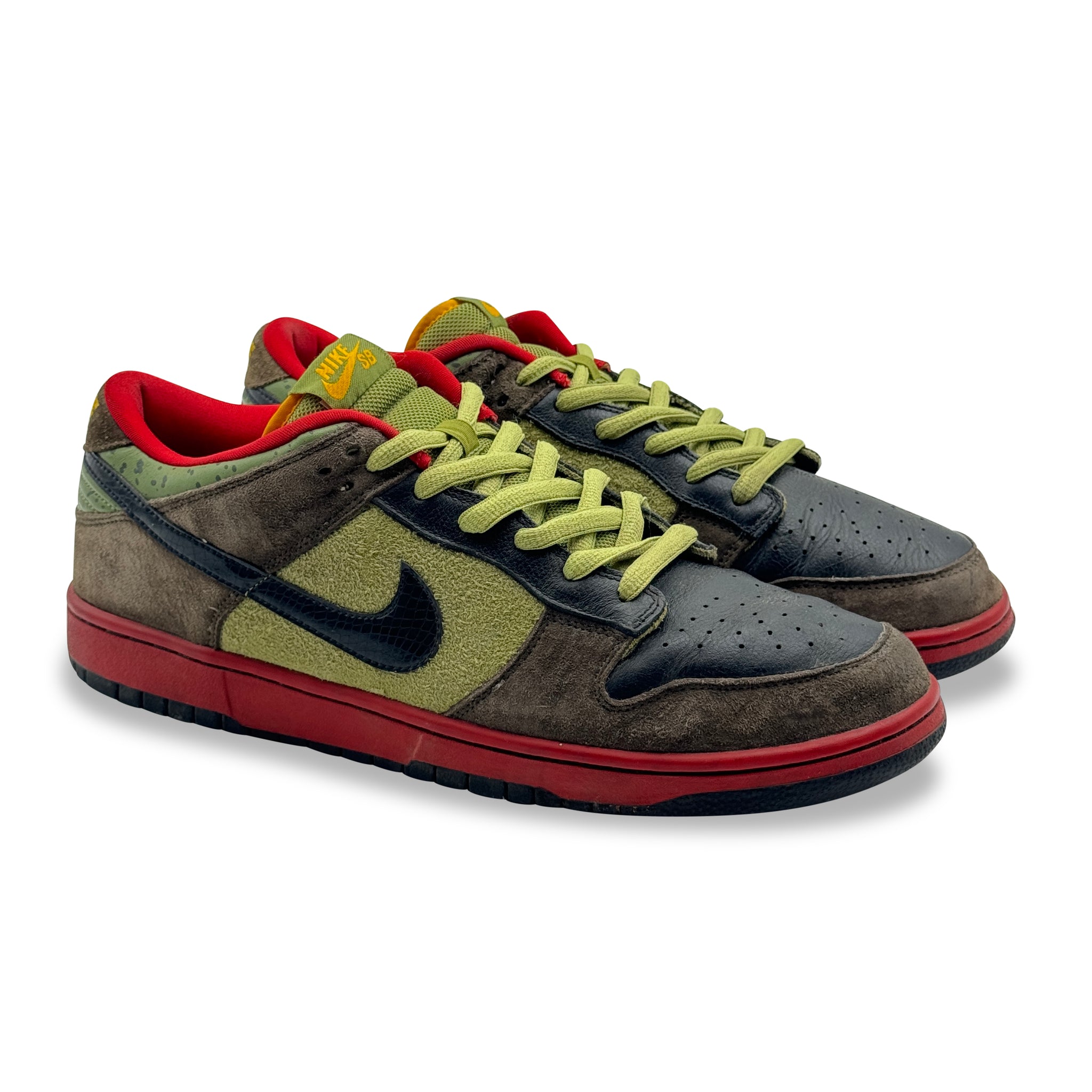 13 US - NIKE SB DUNK LOW ASPARAGUS 2009