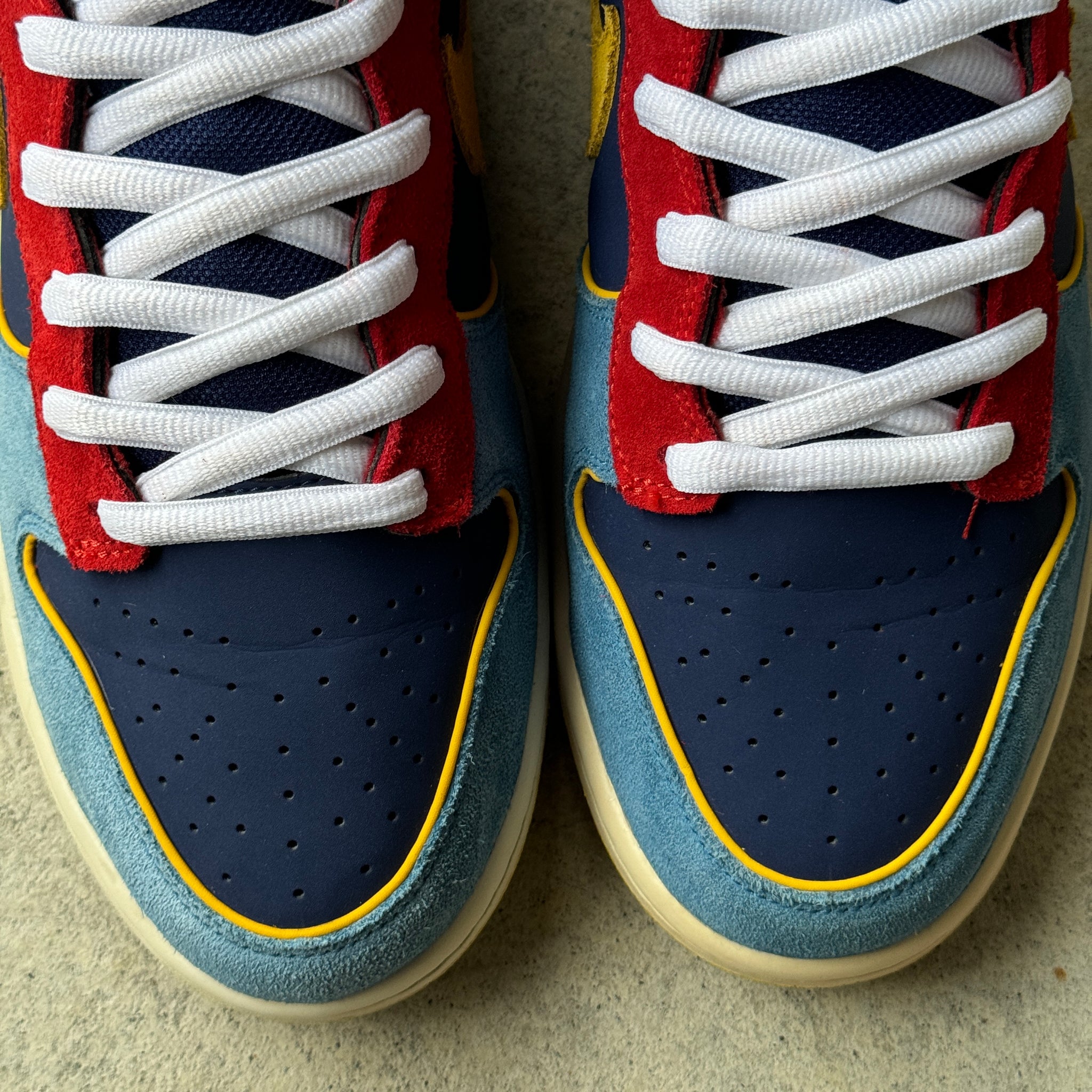 12 US - NIKE SB DUNK HIGH PACMAN 2009