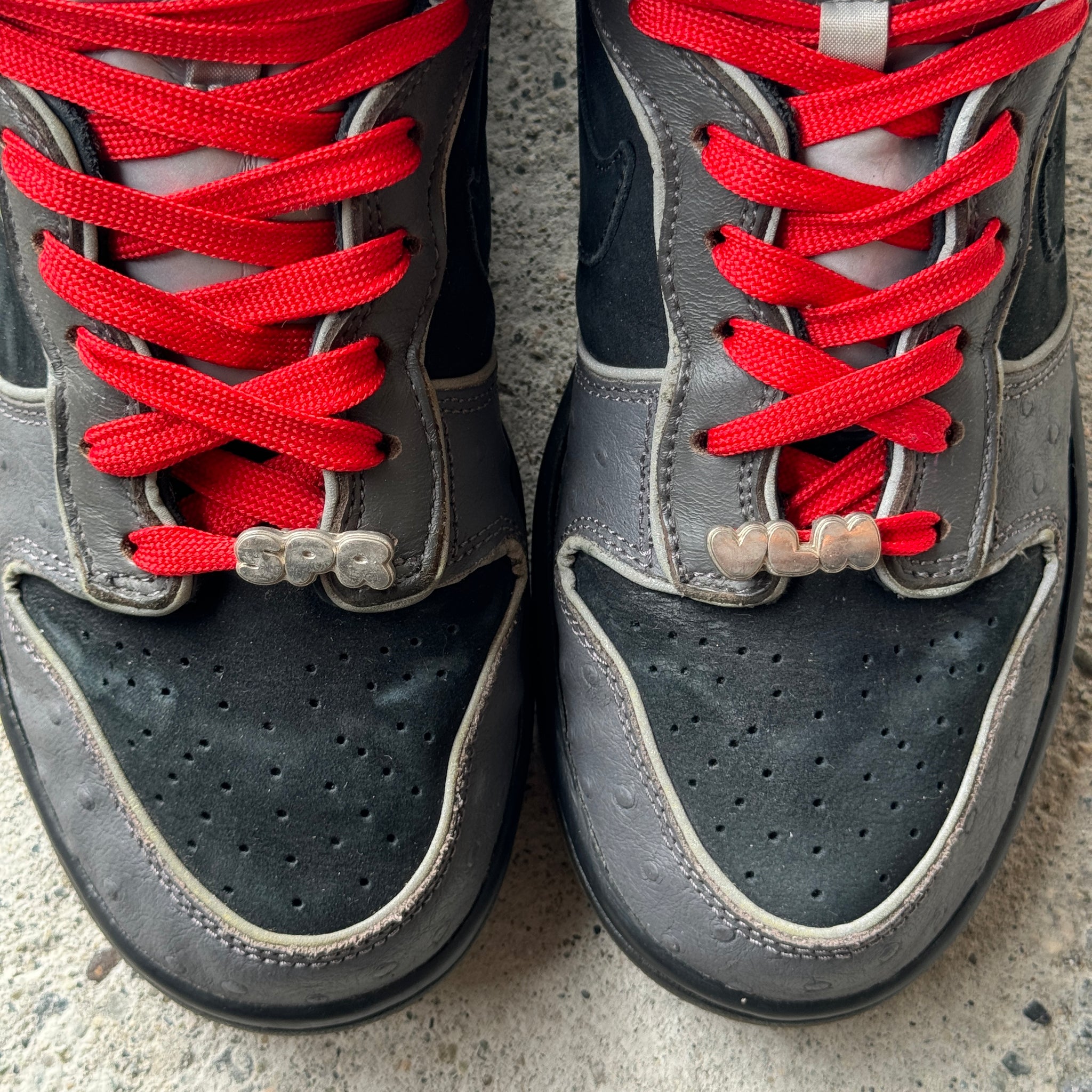 6.5 US - NIKE SB DUNK HIGH MF DOOM 2007