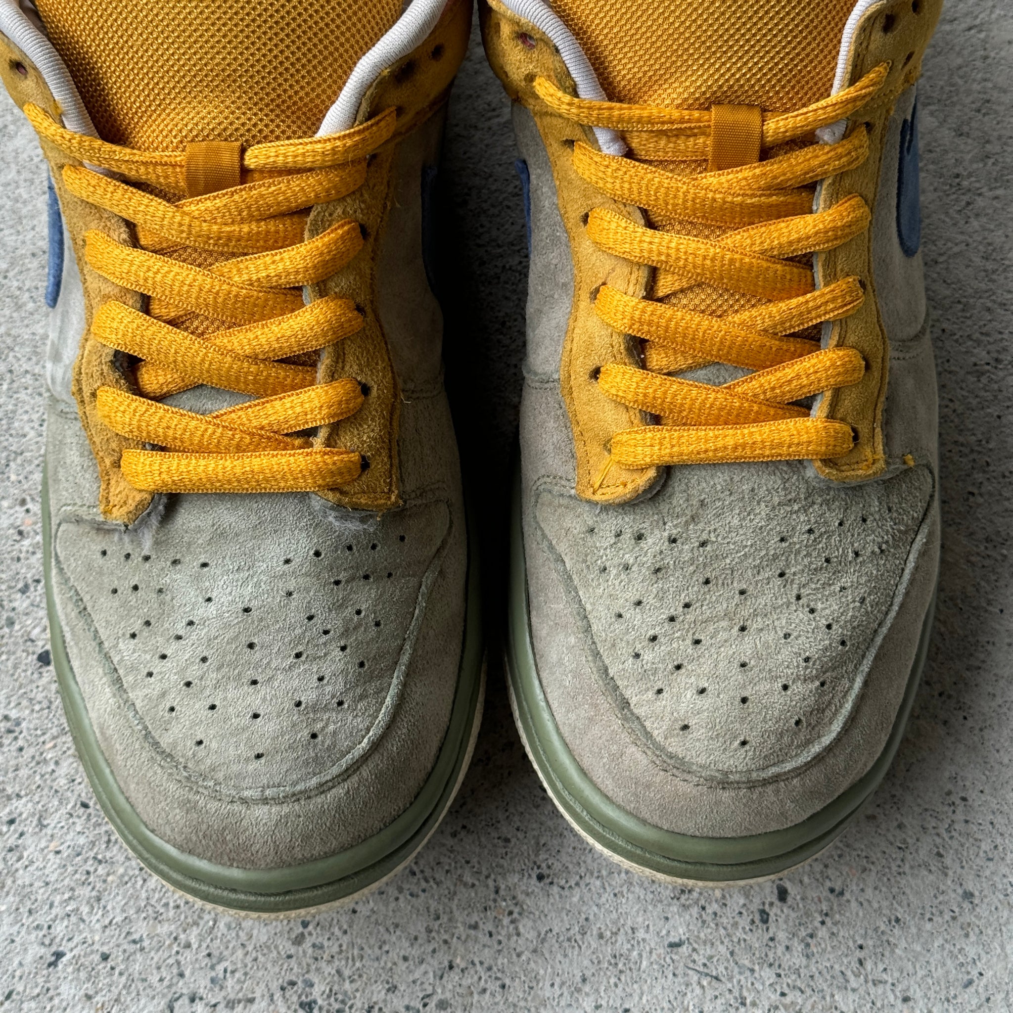 9 US - NIKE SB DUNK LOW PUFF N STUFF 2006