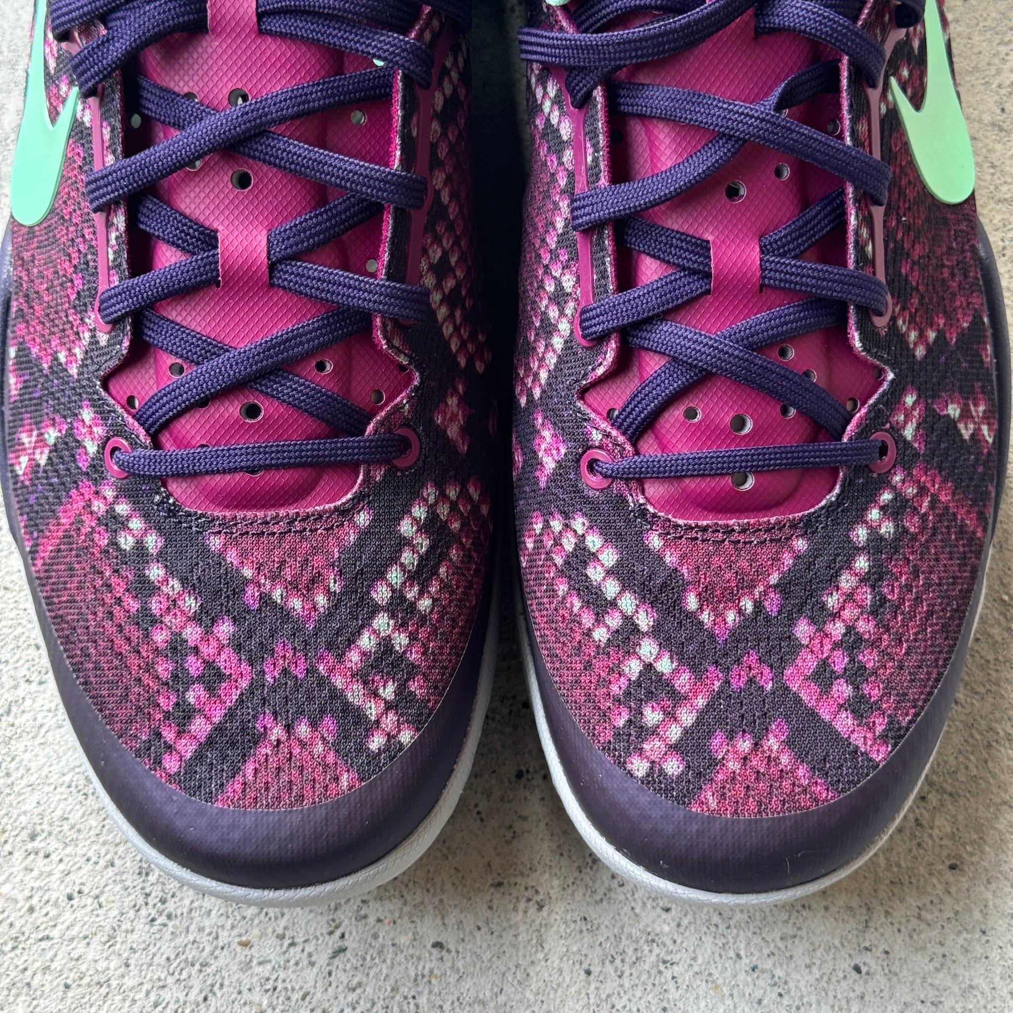 12 US - DS NIKE AIR ZOOM KOBE 8 PIT VIPER W BOX 2013