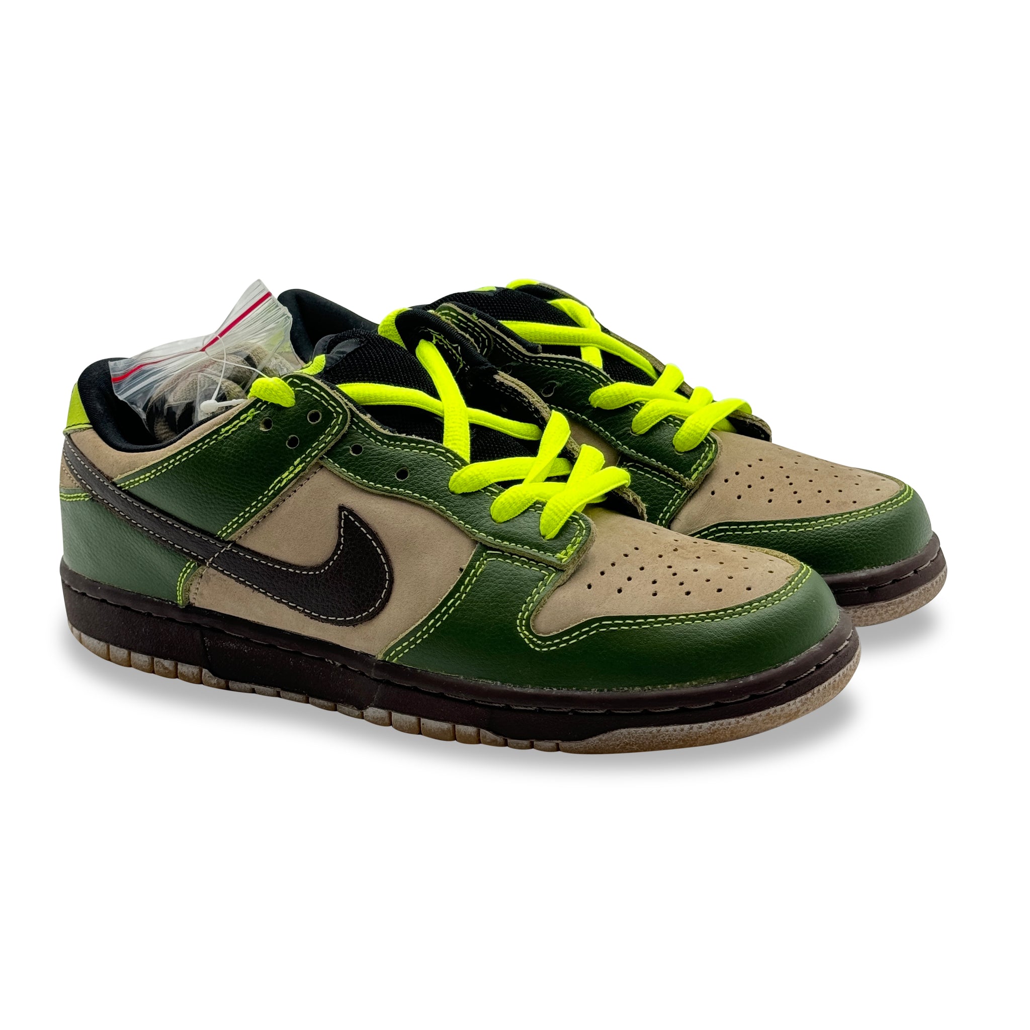 9 US - DS NIKE SB DUNK LOW JEDI W BOX 2004