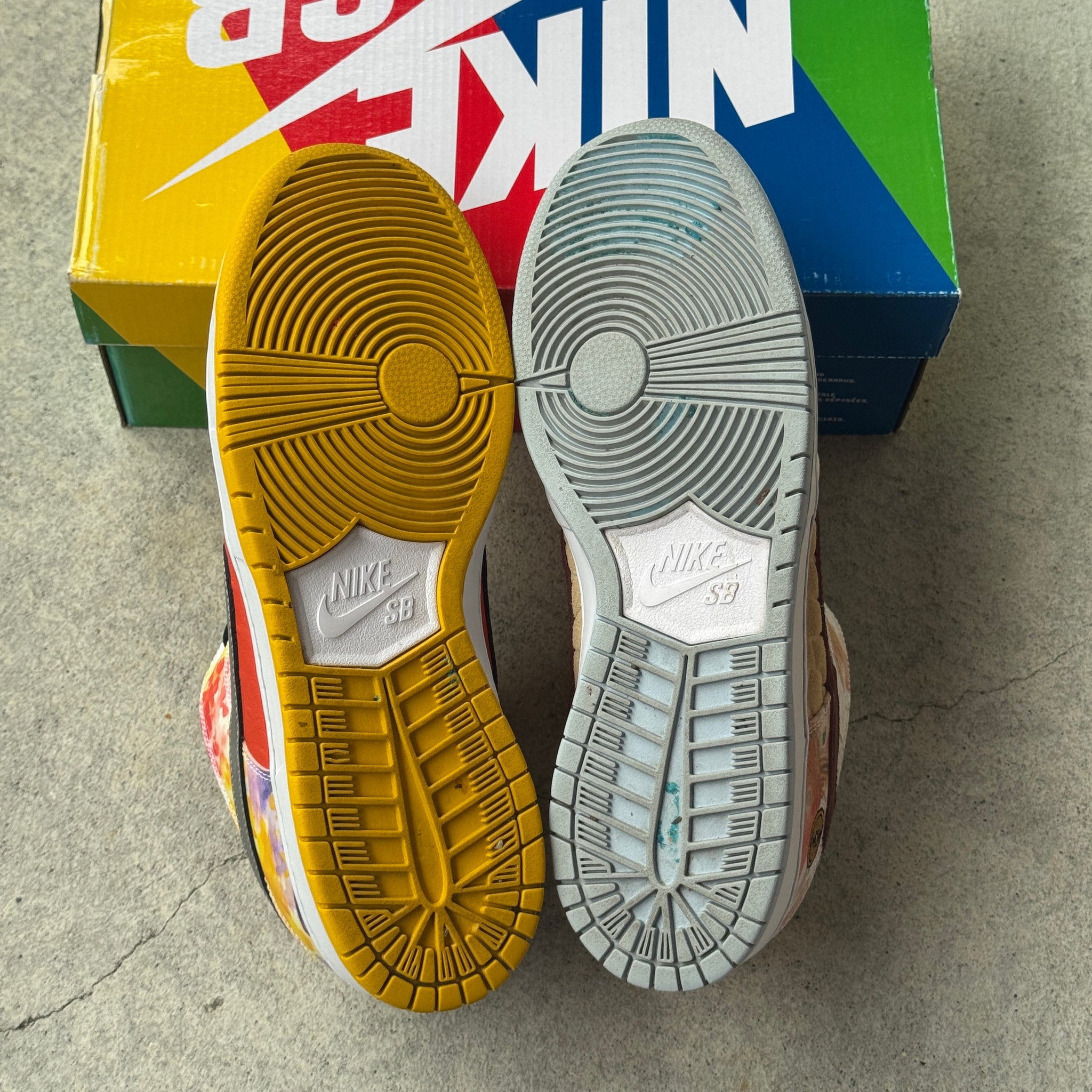 11.5 US - NIKE SB DUNK LOW STREETHAWKER W BOX 2021