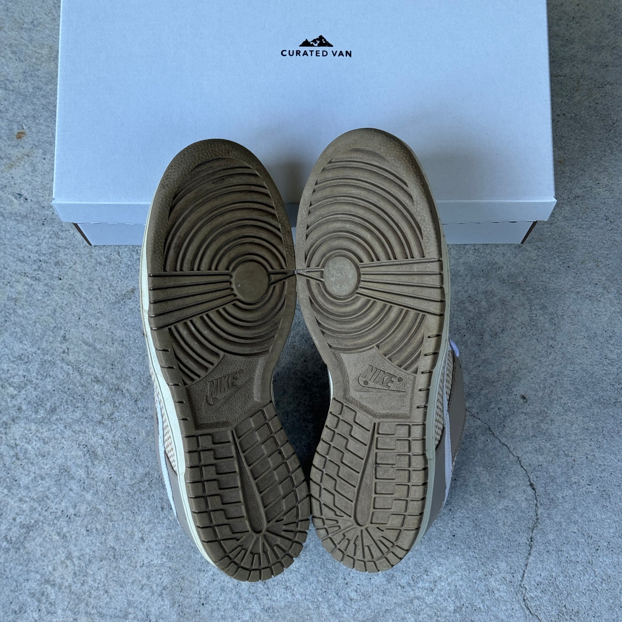 10.5 US - NIKE DUNK LOW DRUM ISLAND PACK 2005