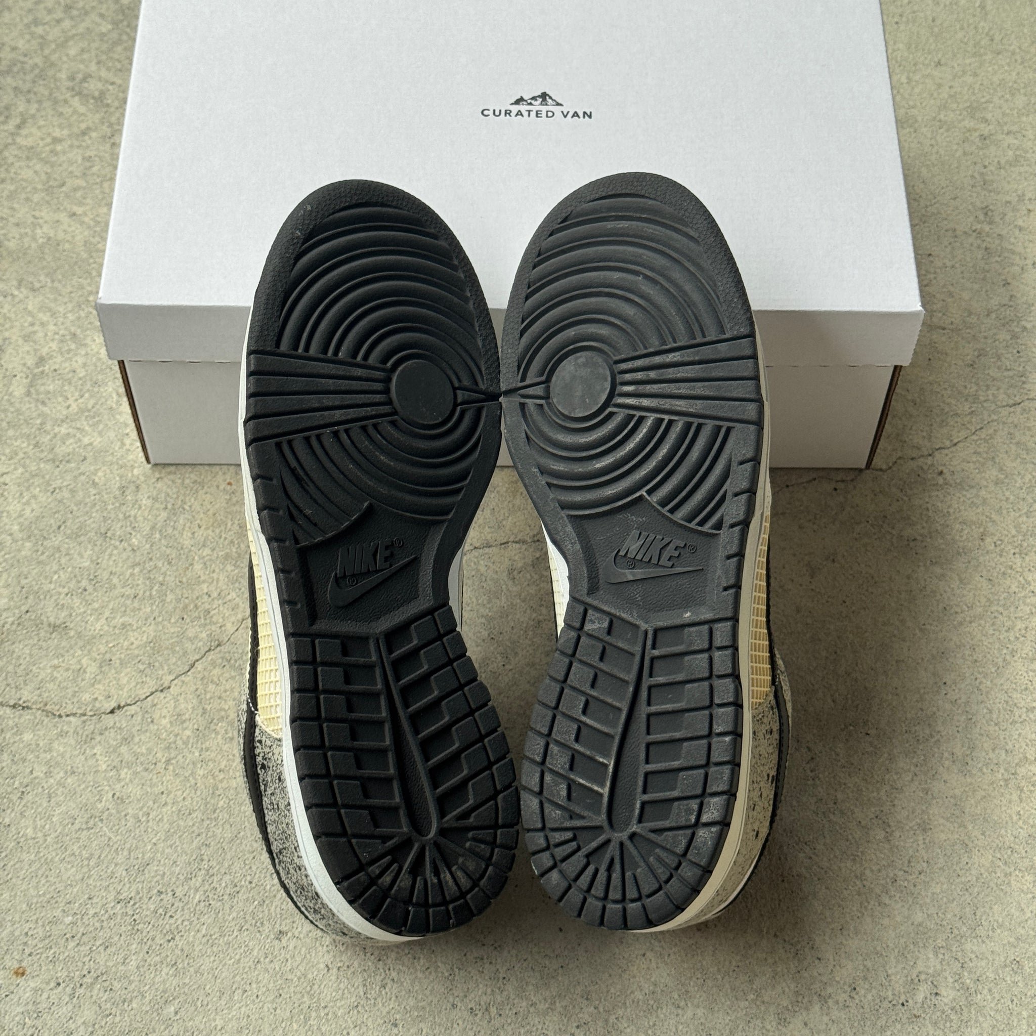 11 US - NIKE DUNK LOW CL JPACK OREO 2006