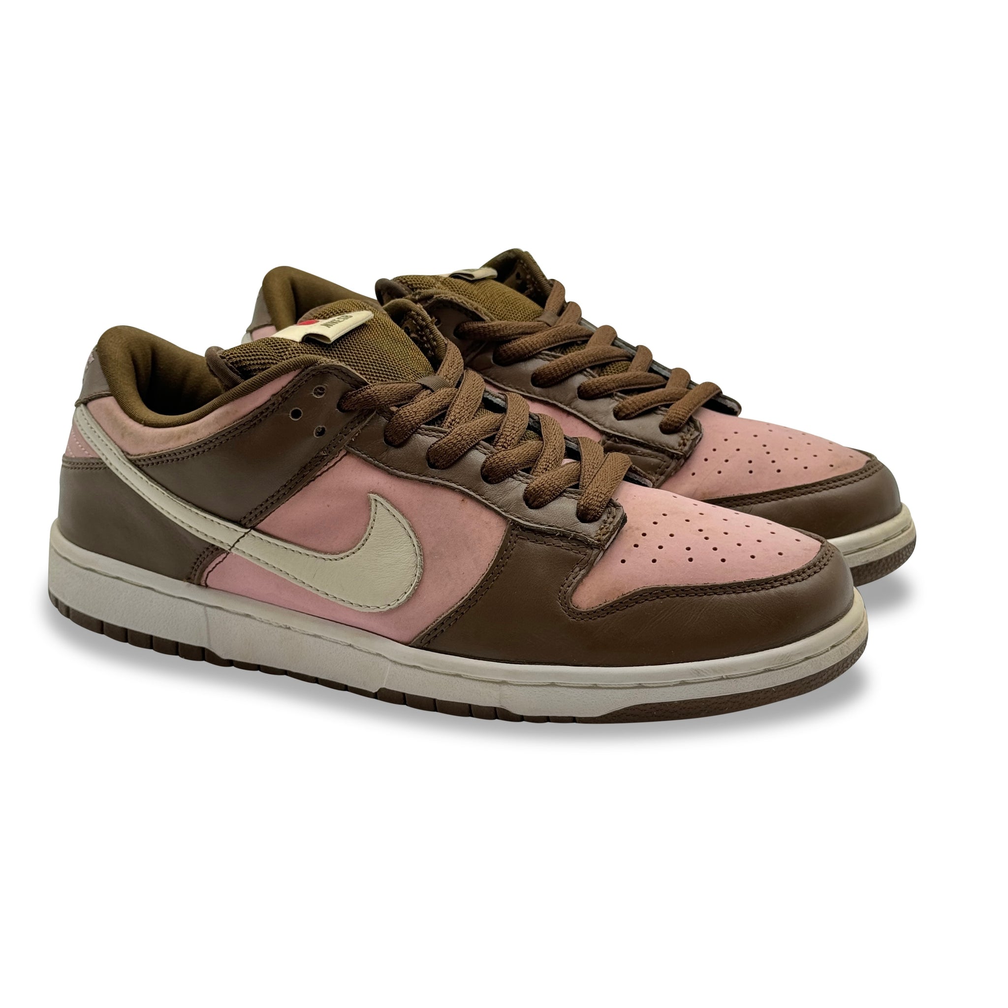 11 US - NIKE SB DUNK LOW STUSSY W BOX 2005