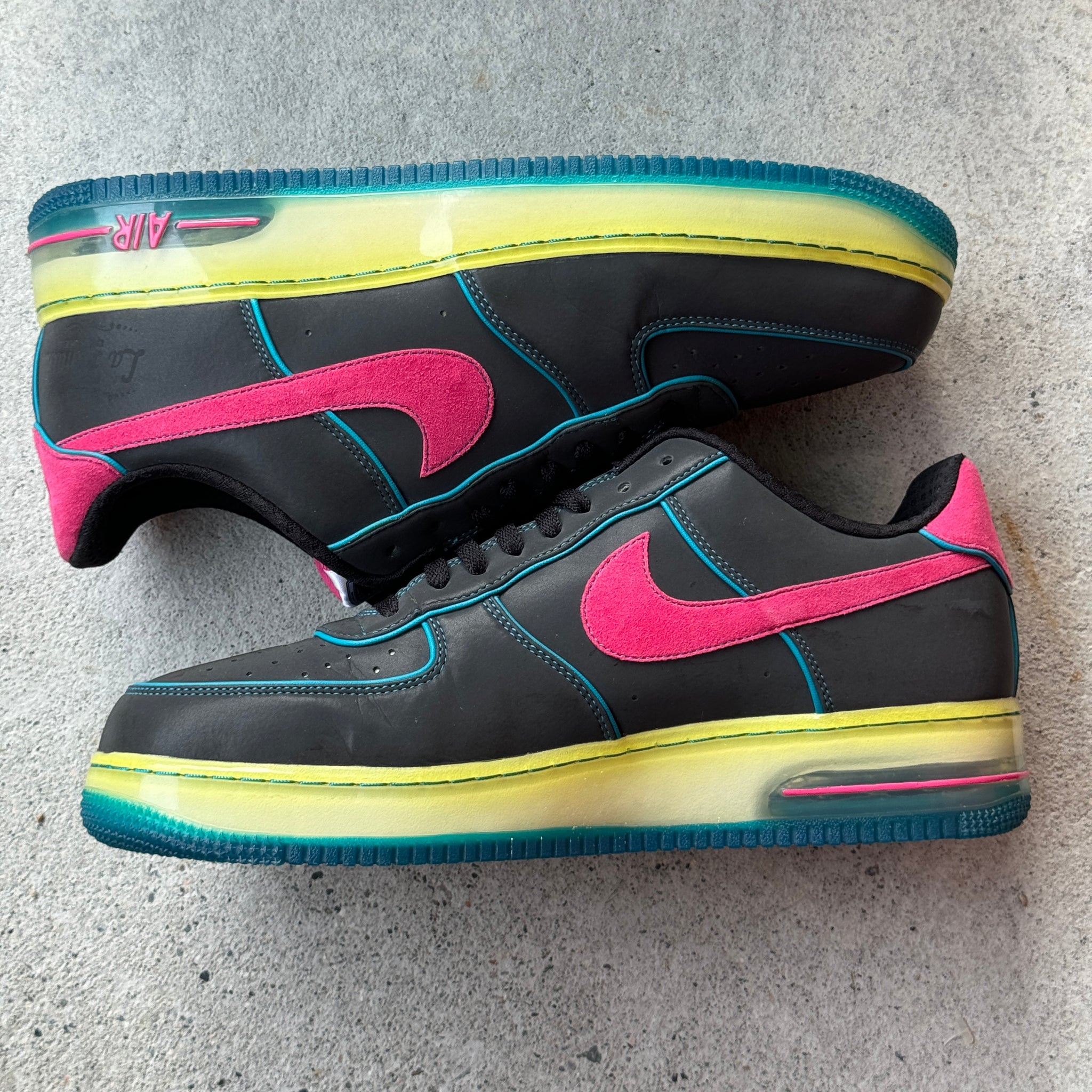 12.5 US - NIKE AIR FORCE 1 PRO BOWL LA FAMILIA F&F SAMPLE W BOX 2012