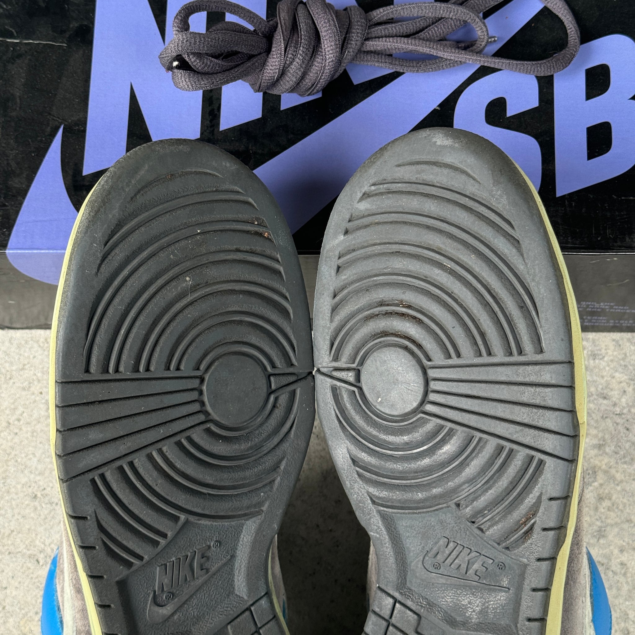13 US - NIKE SB DUNK LOW AQUA CHALK W BOX 2006