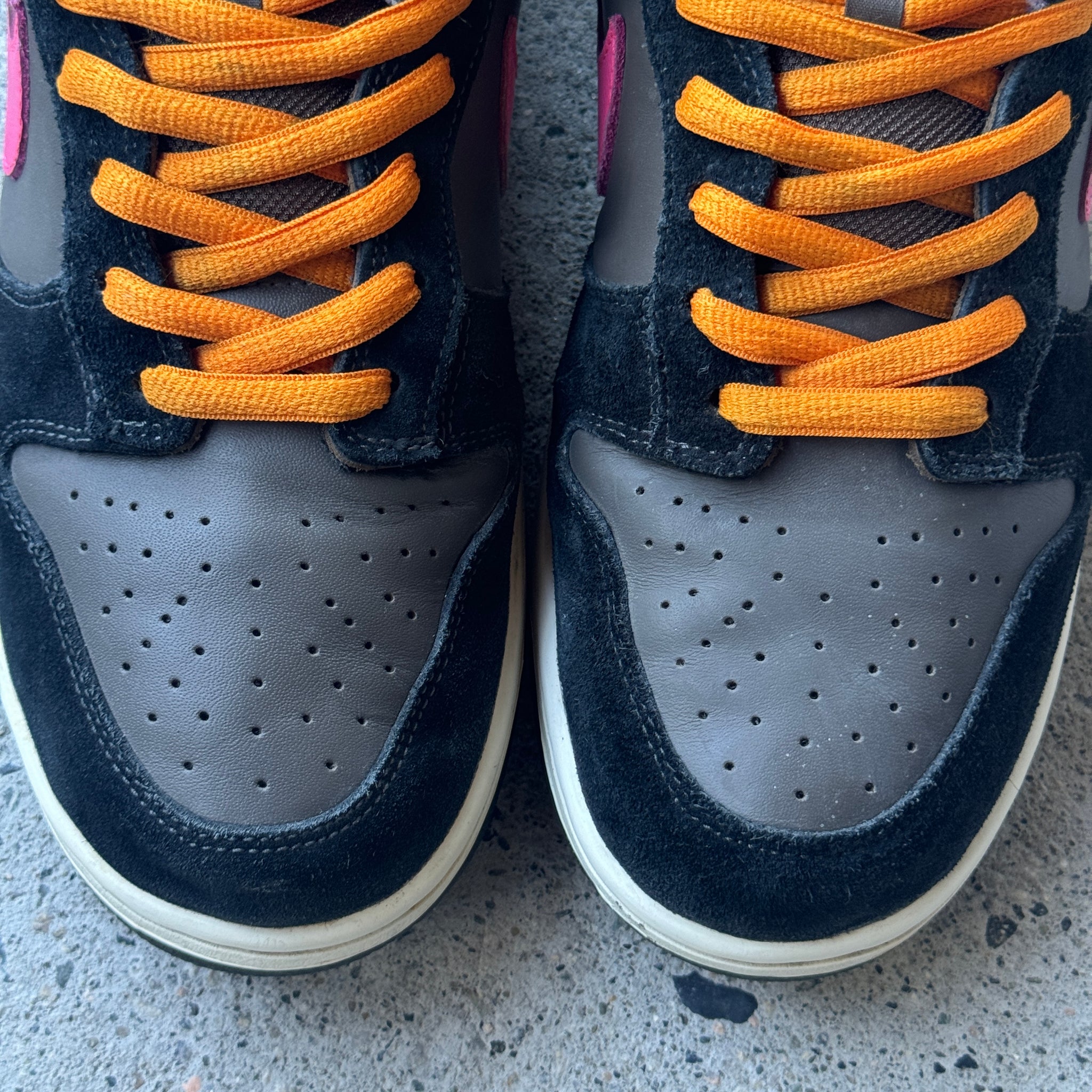 13 US - NIKE SB DUNK LOW 720 DEGREES 2008