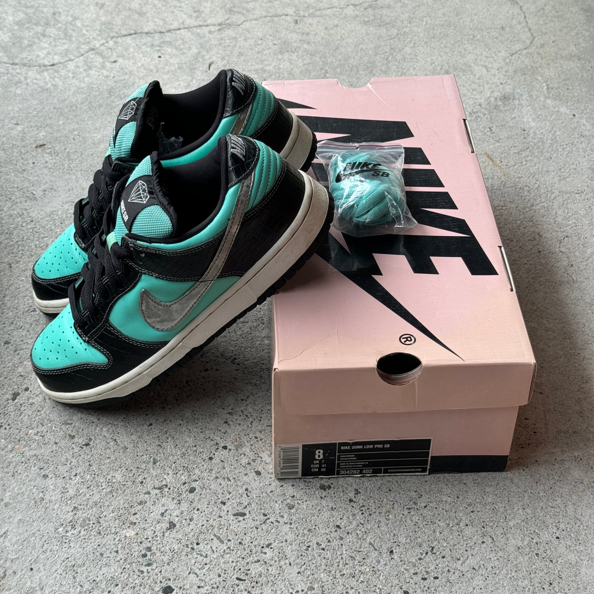 8 US - NIKE SB DUNK LOW TIFFANY W BOX 2005