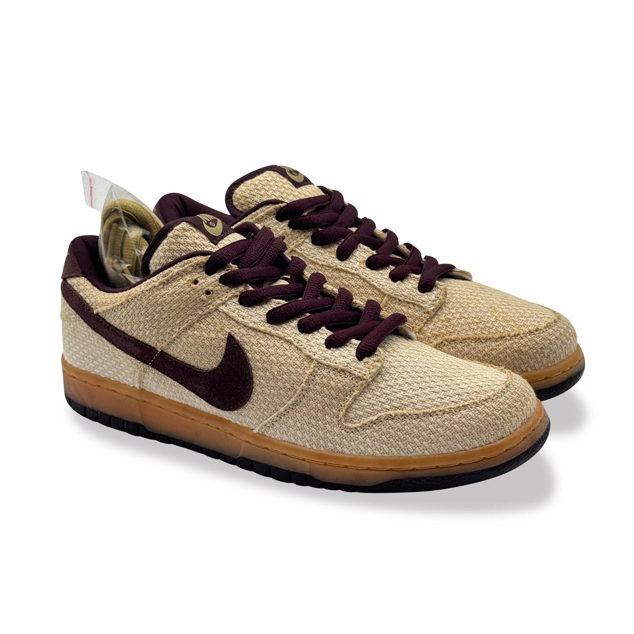 10.5 US - DS NIKE SB DUNK LOW MAHOGANY HEMP W BOX 2004