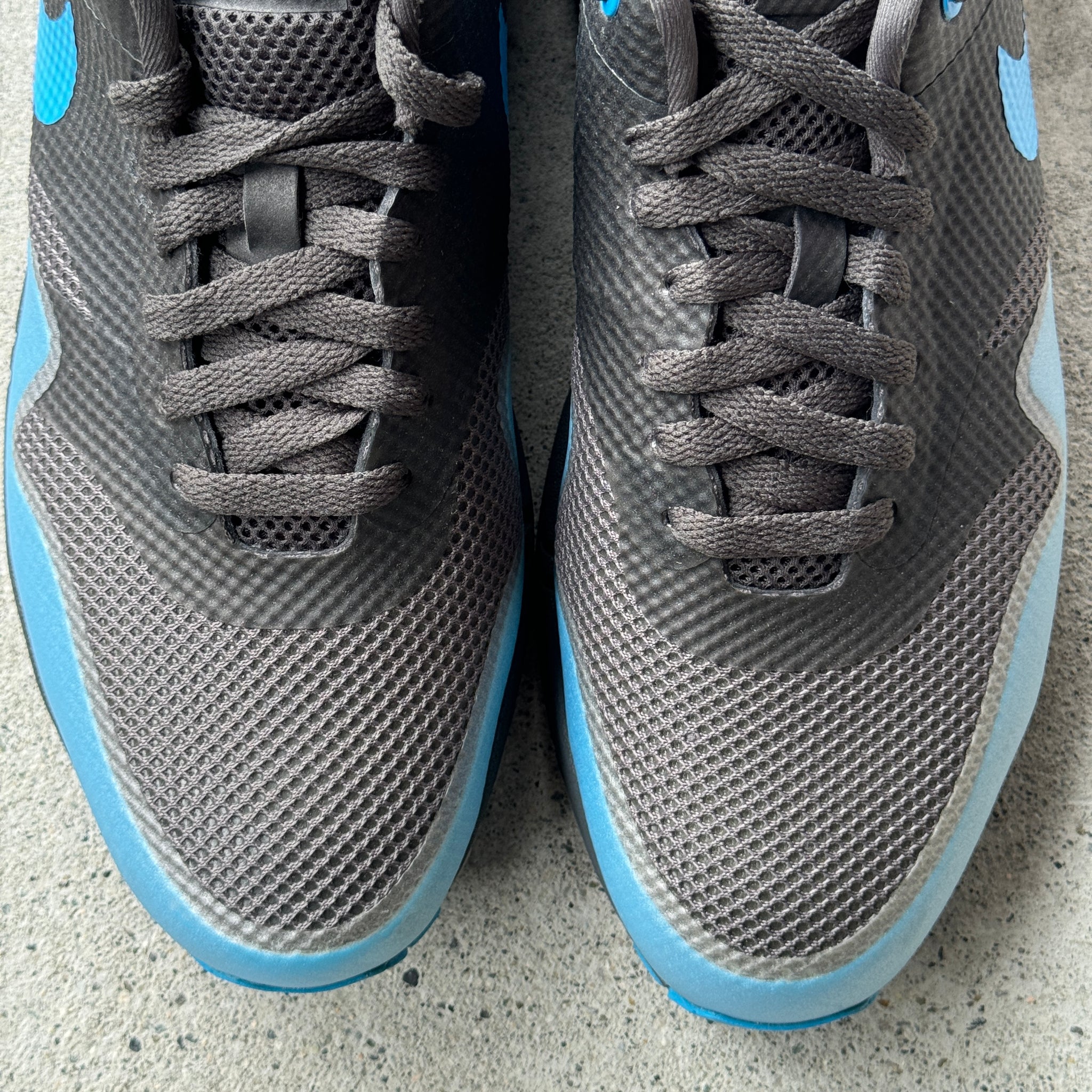 13 US - DS AIR MAX 1 HYPERFUSE BLUE GLOW W BOX 2011