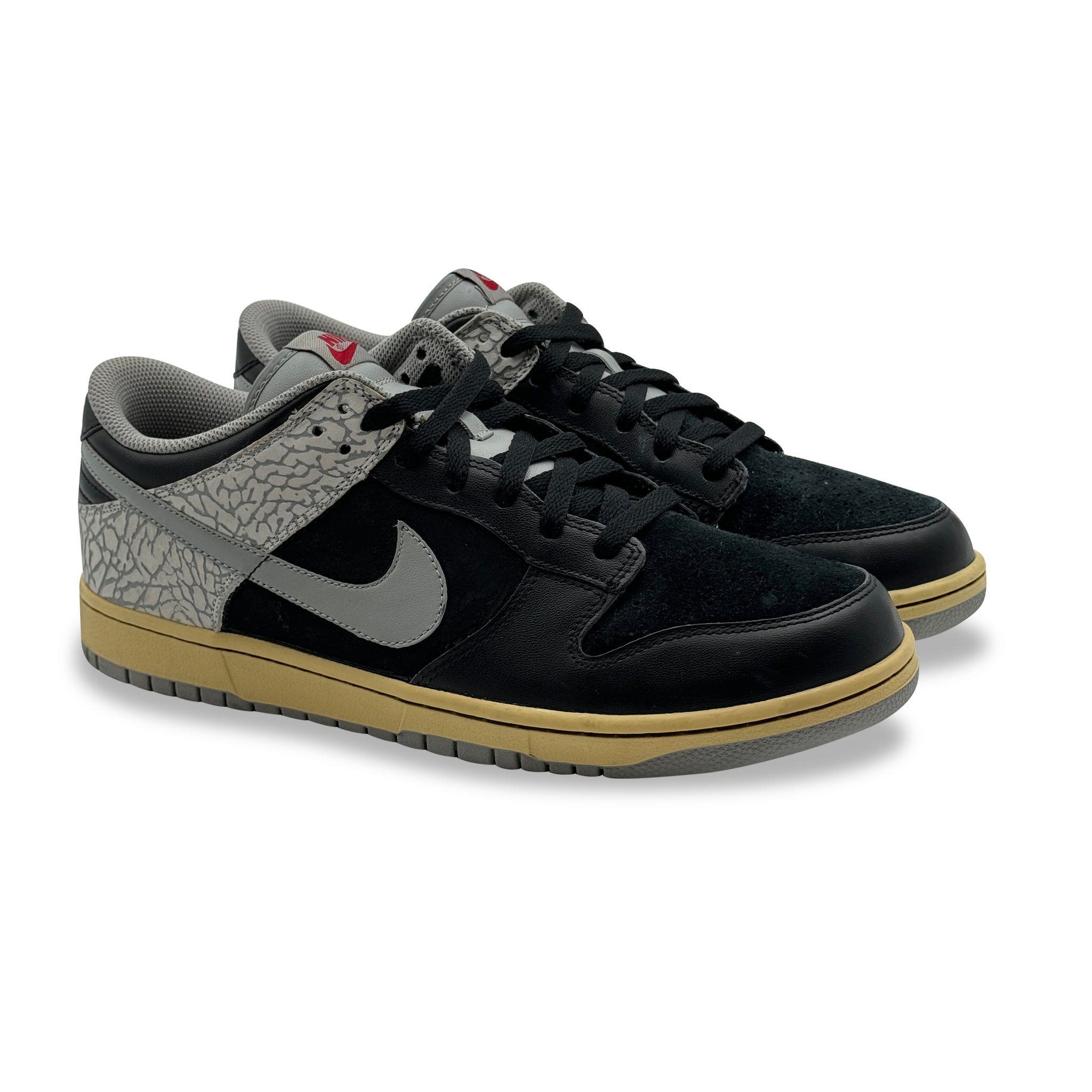 12 US - NIKE DUNK LOW CL JPACK BLACK CEMENT 2009