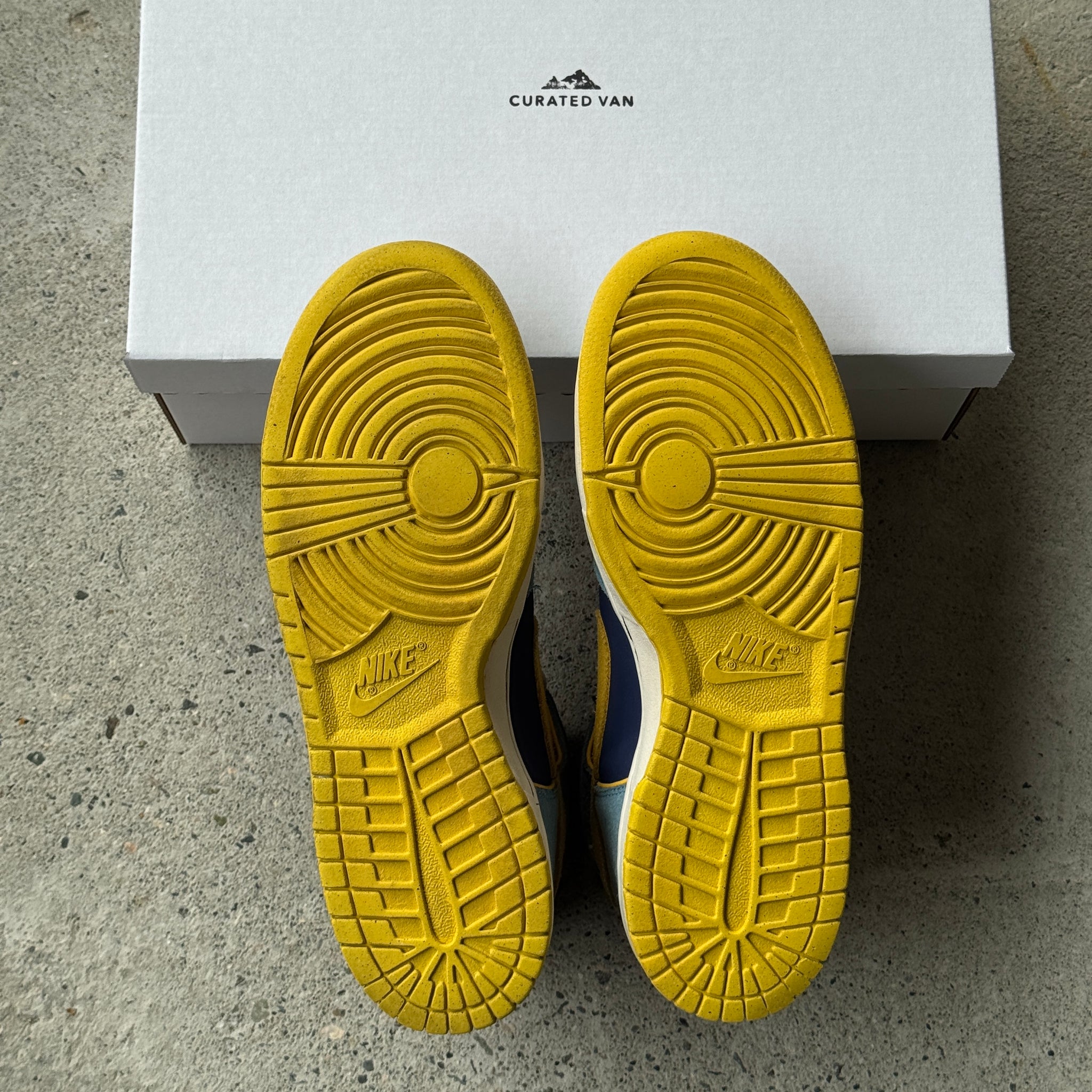 9.5 US - NIKE SB DUNK HIGH PACMAN 2009