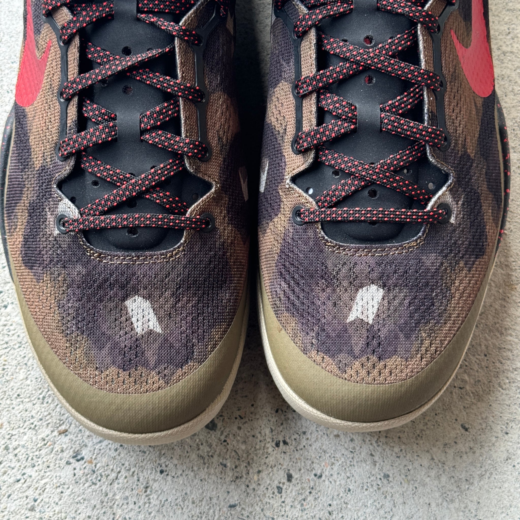 12 US - DS NIKE AIR ZOOM KOBE 8 PYTHON W BOX 2013