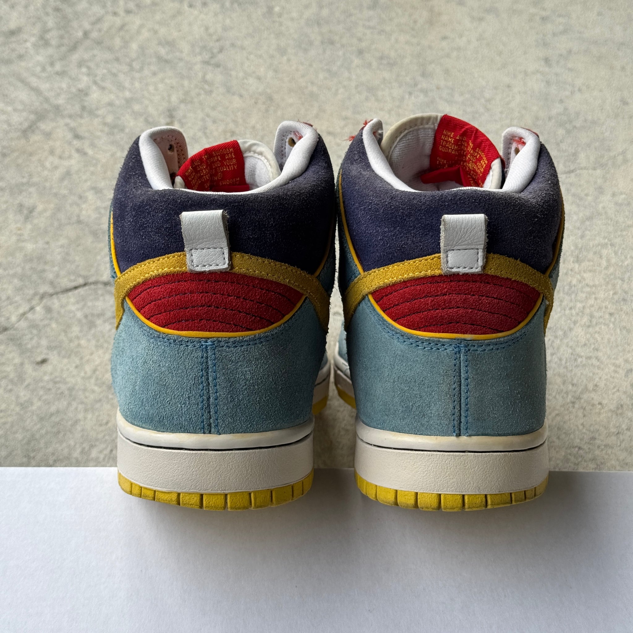 9.5 US - NIKE SB DUNK HIGH PACMAN 2009