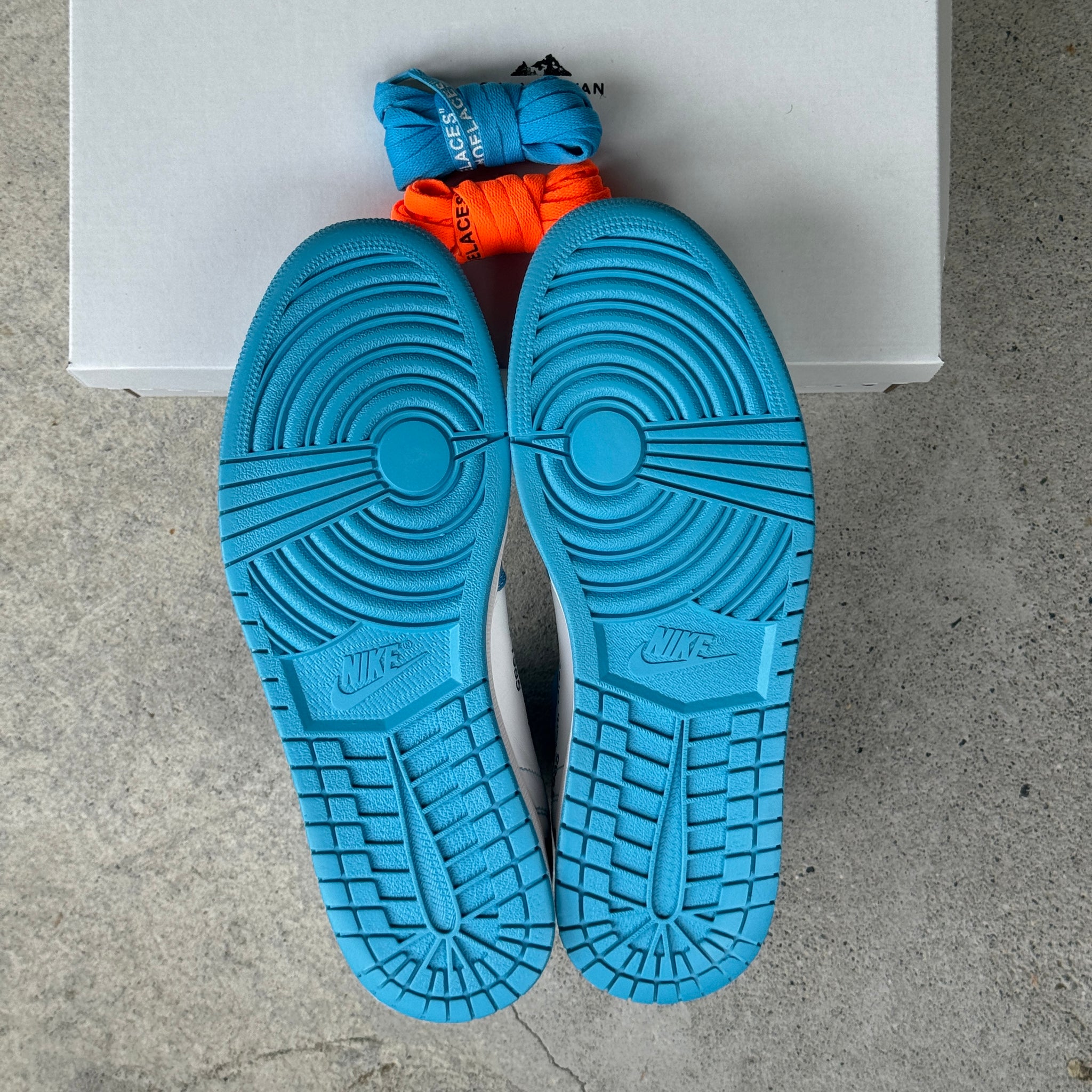 12 US - JORDAN 1 OFF WHITE UNC 2018