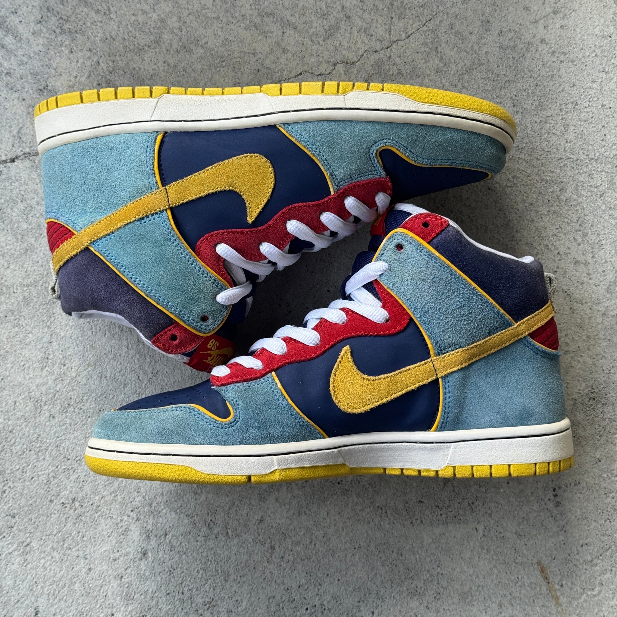 8.5 US - NIKE SB DUNK HIGH PACMAN 2009