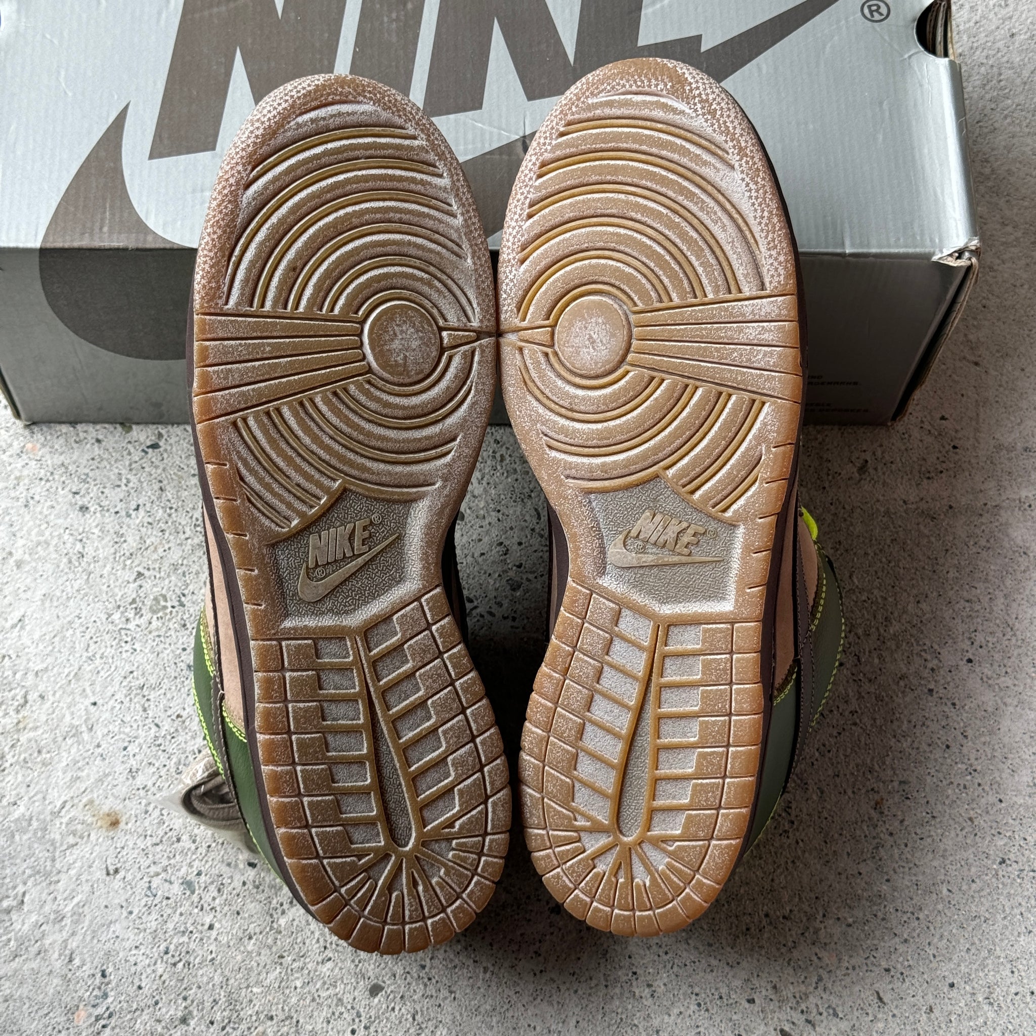 11 US - DS NIKE SB DUNK LOW JEDI W BOX 2004