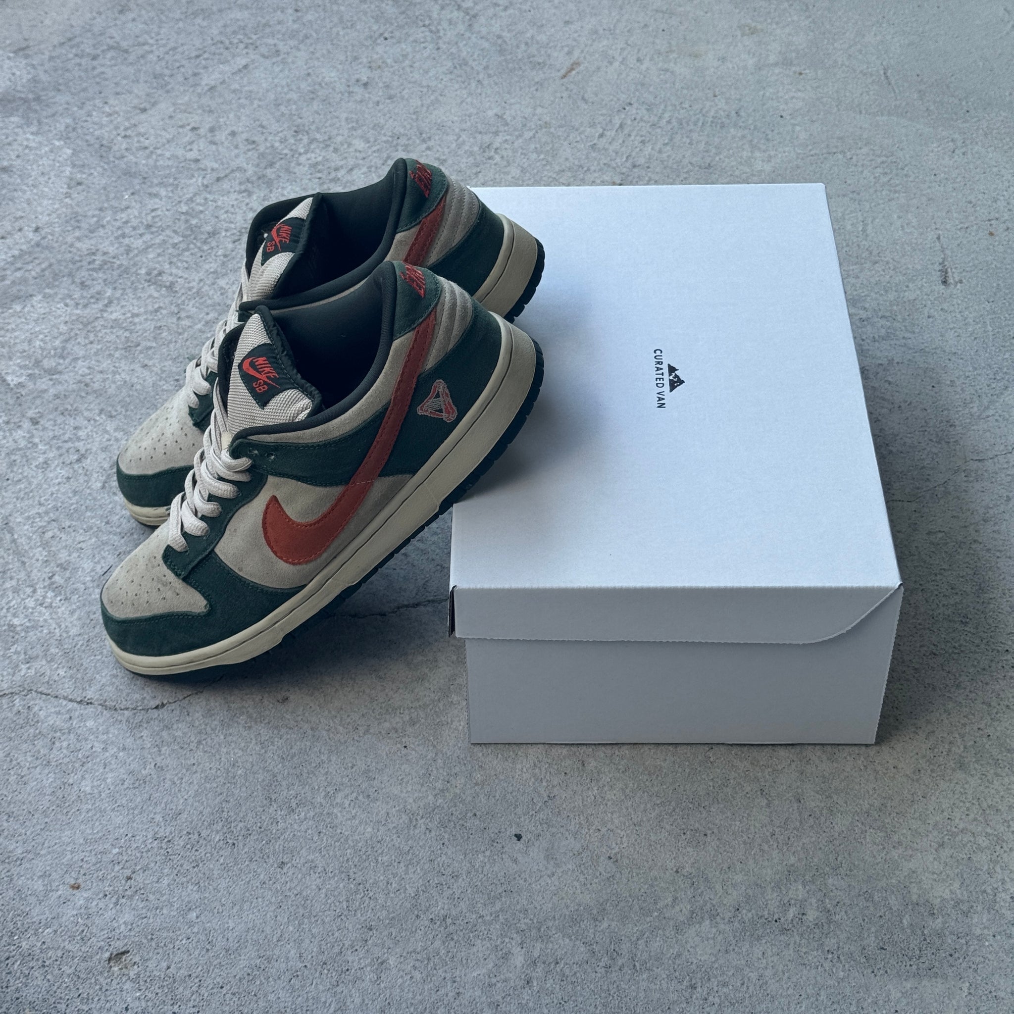 11 US - NIKE SB DUNK ERIE 2006