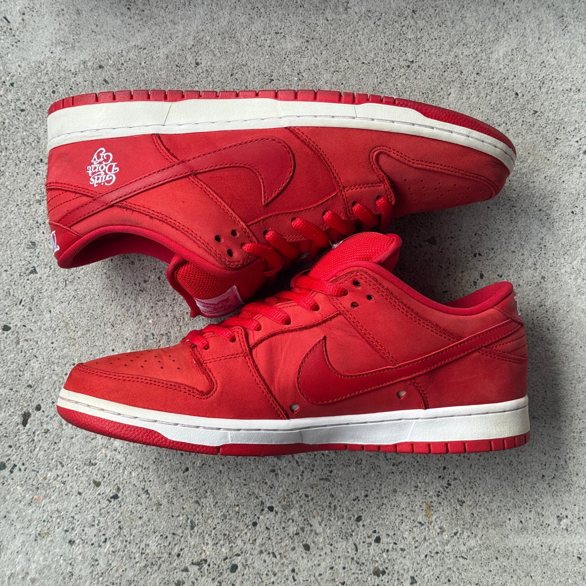 10 US - NIKE SB DUNK LOW GIRLS DONT CRY W BOX 2017