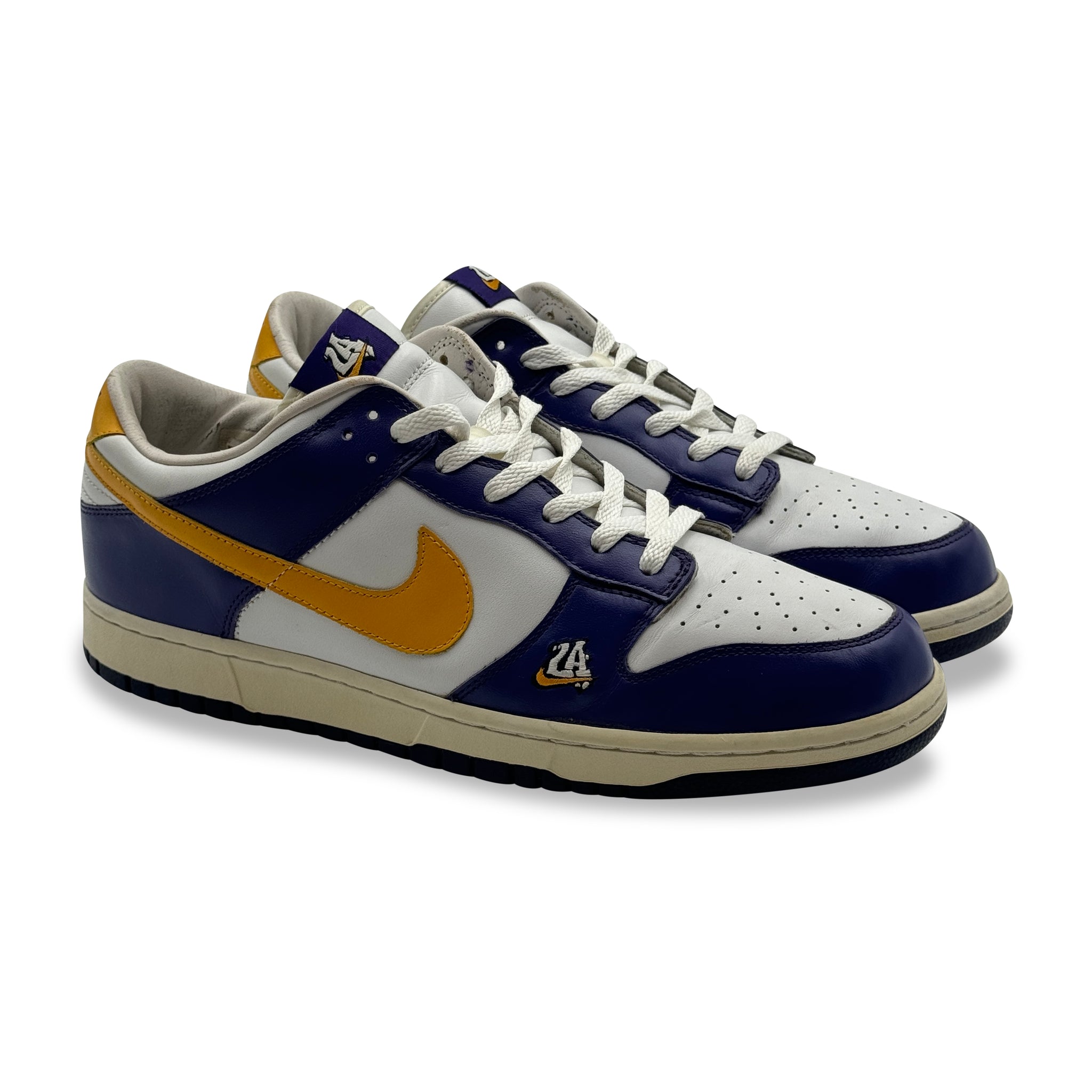 13 US - NIKE DUNK LOW "LA LAKERS" 2004