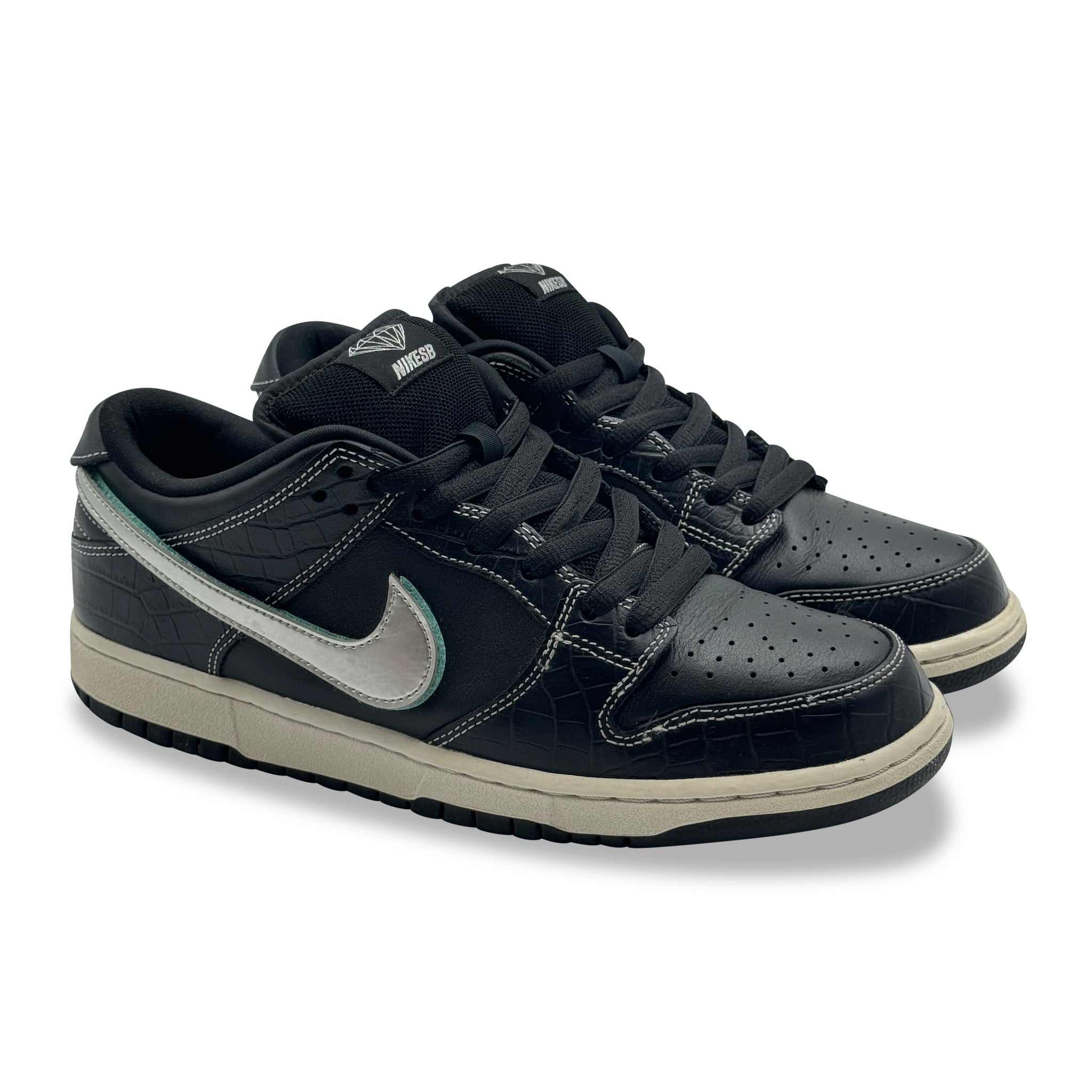 9.5 US - NIKE SB DUNK LOW BLACK DIAMOND W BOX 2018