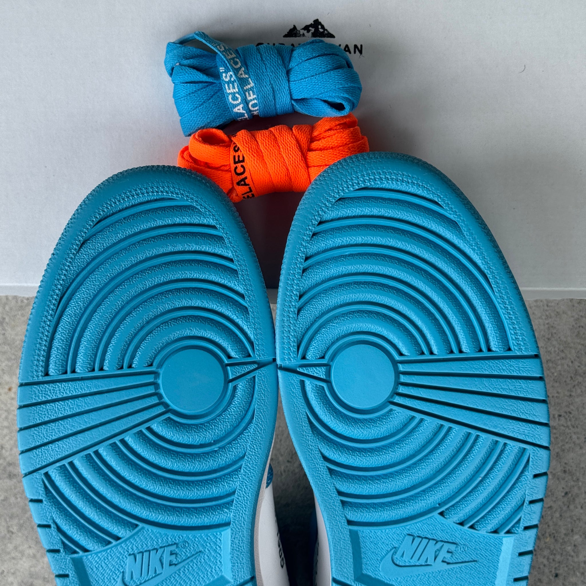 12 US - JORDAN 1 OFF WHITE UNC 2018