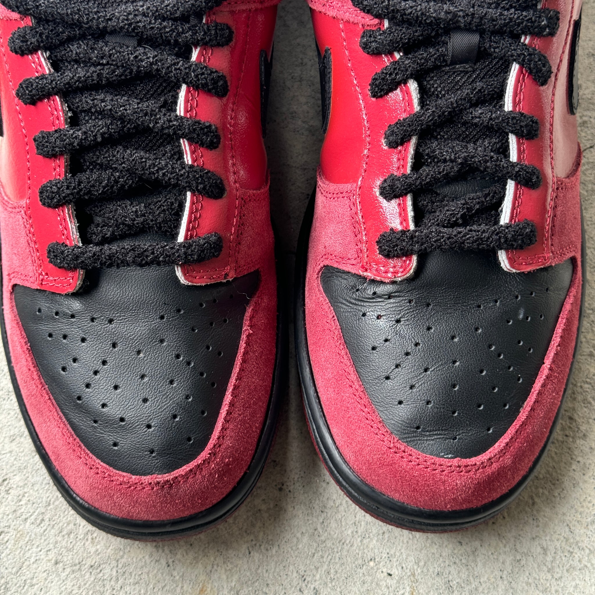 10 US - NIKE SB DUNK LOW MILLI VANILLI W BOX 2007