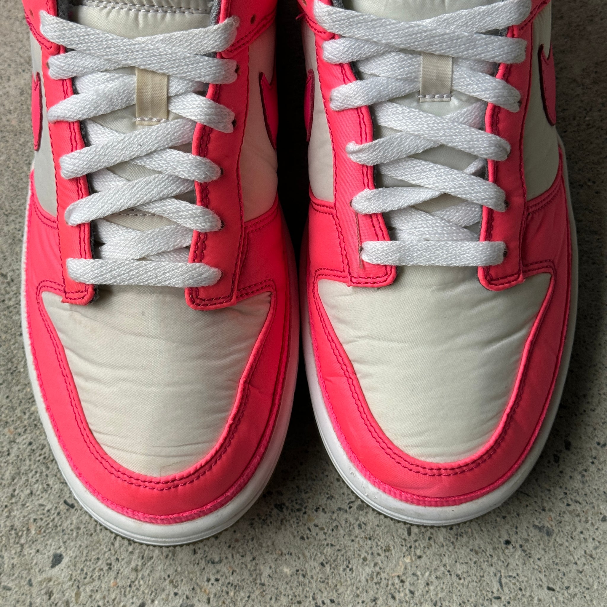 9 US - NIKE DUNK LOW PINK NYLON NIKE ID 2009