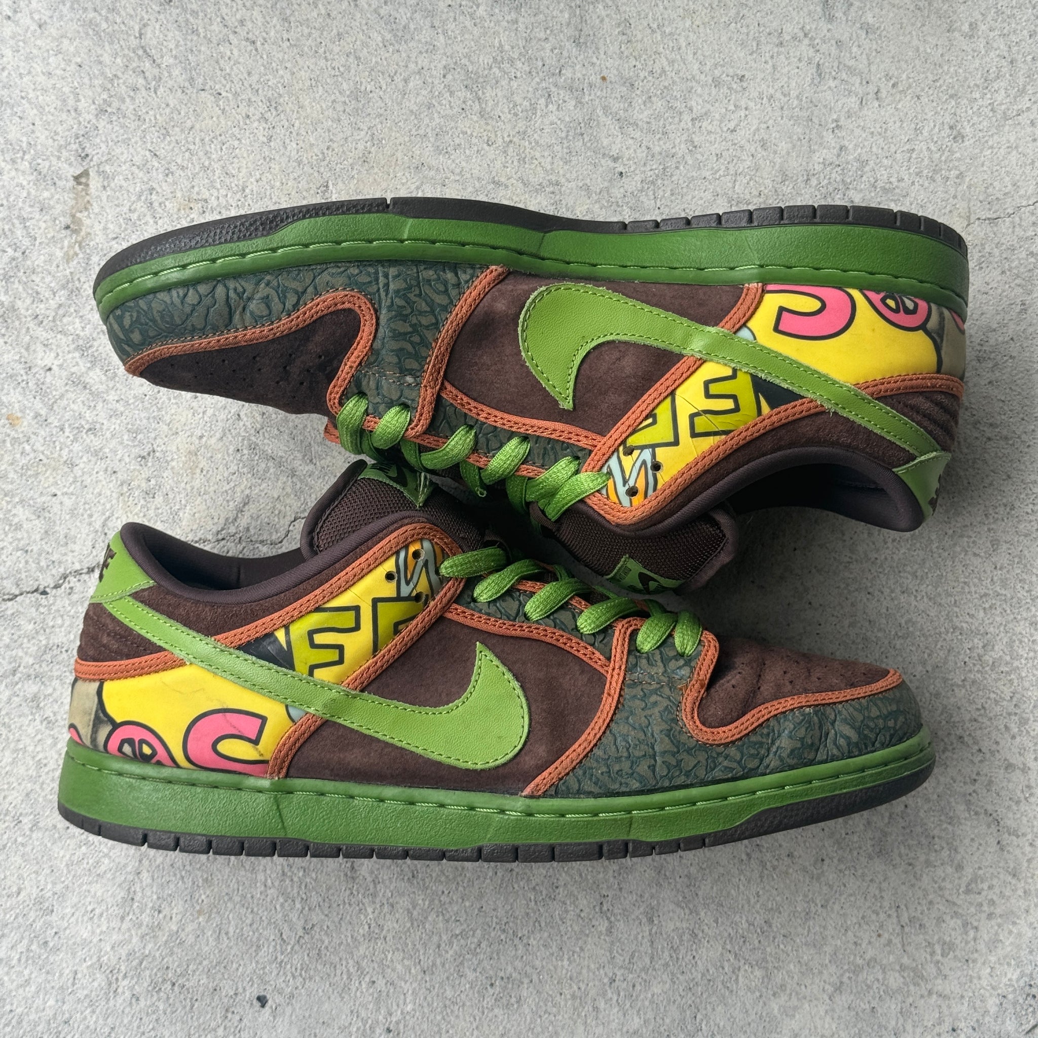 12 US - NIKE SB DUNK LOW DE LA SOUL W BOX 2015