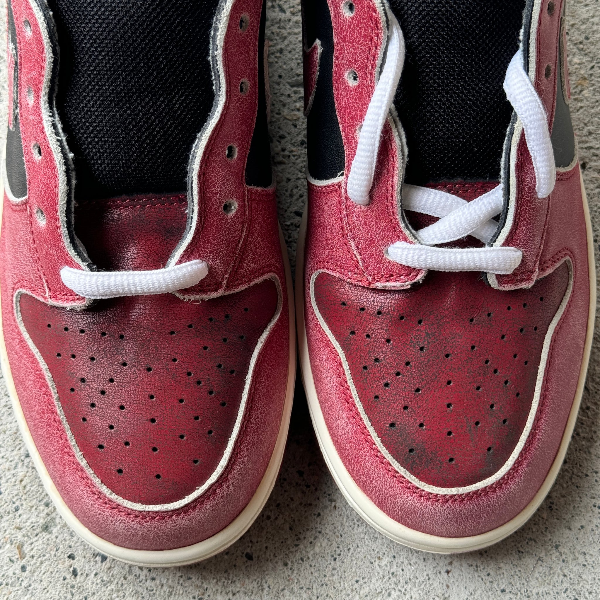 10.5 US - DS NIKE SB DUNK HIGH JASON VOORHEES 2007