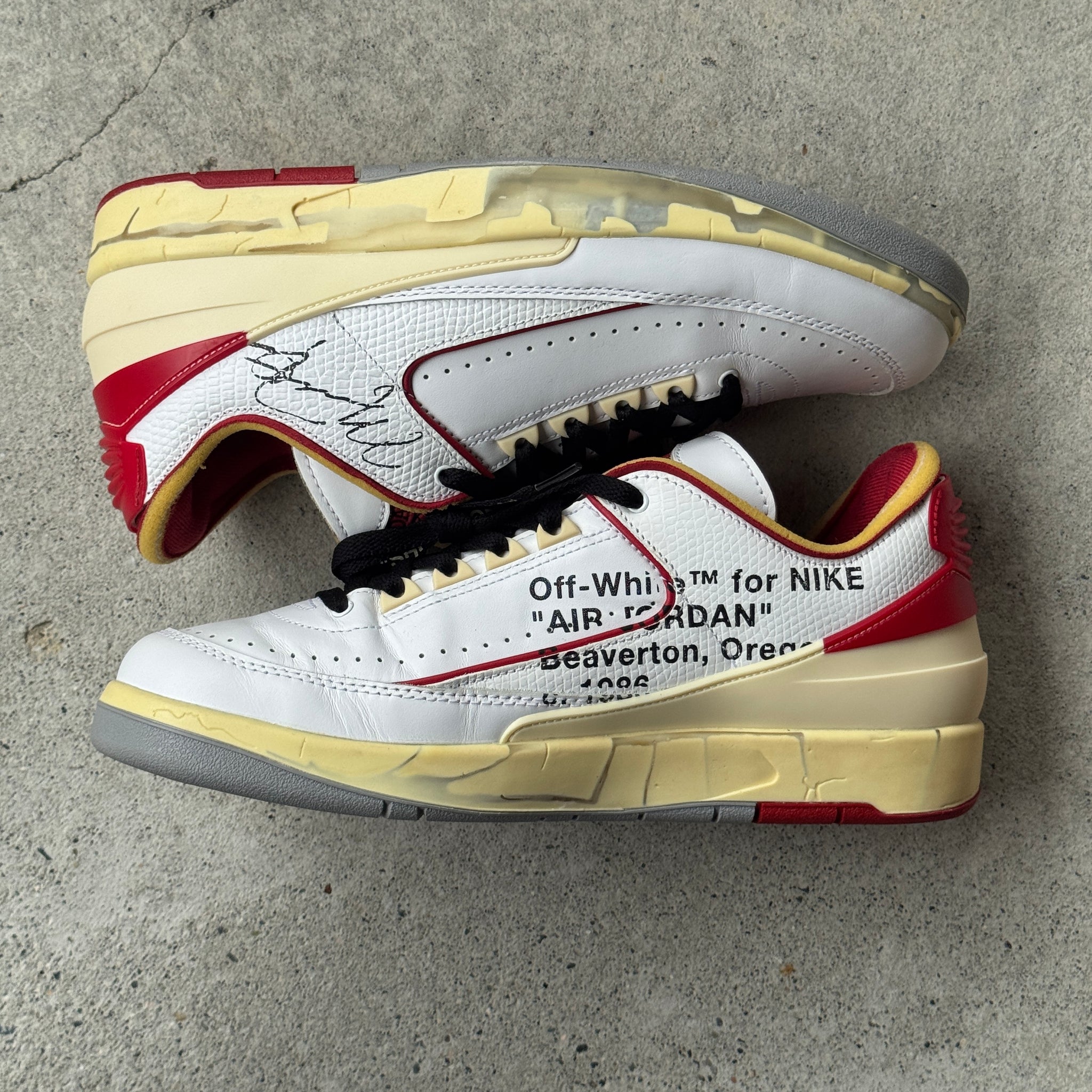 10 US - JORDAN 2 SP OFF WHITE WHITE VARISTY RED 2021