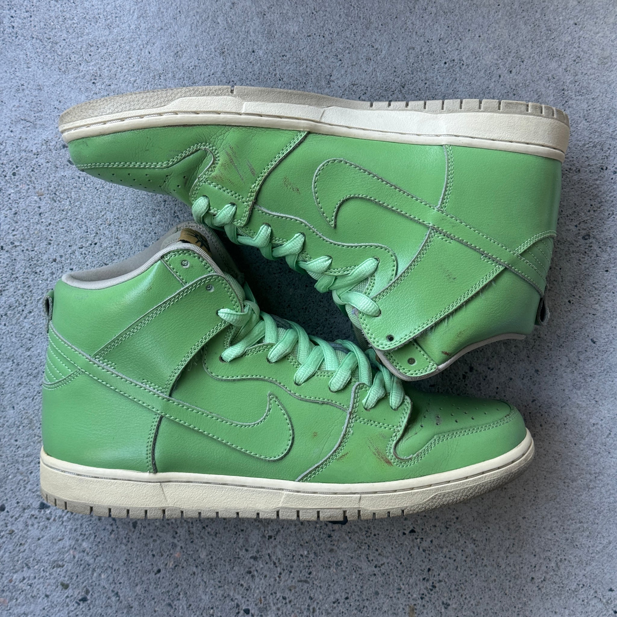 10 US - NIKE SB DUNK HIGH STATUE OF LIBERTY W BOX 2011