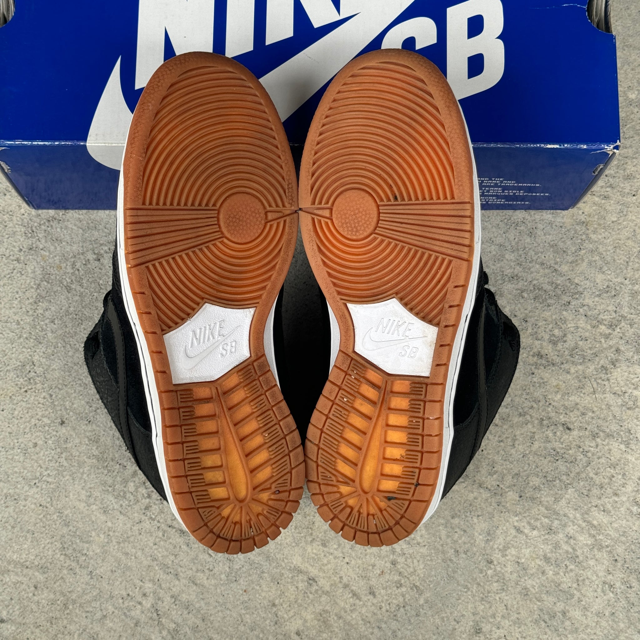 8 US - NIKE SB DUNK LOW NONTOURAGE W BOX 2012
