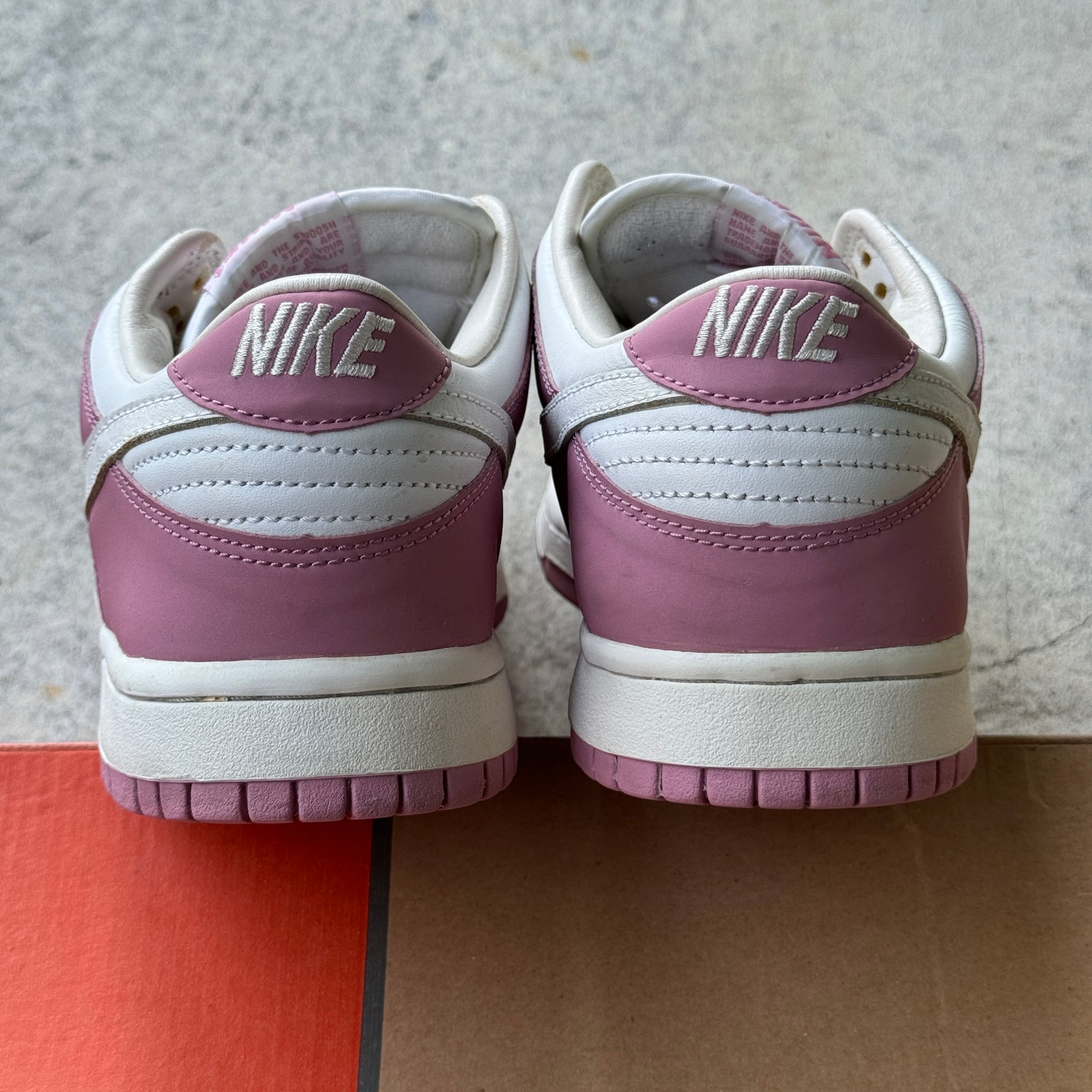 9.5W/8M - NIKE DUNK LOW WMNS PRO B 3M DECO PINK W BOX 2003