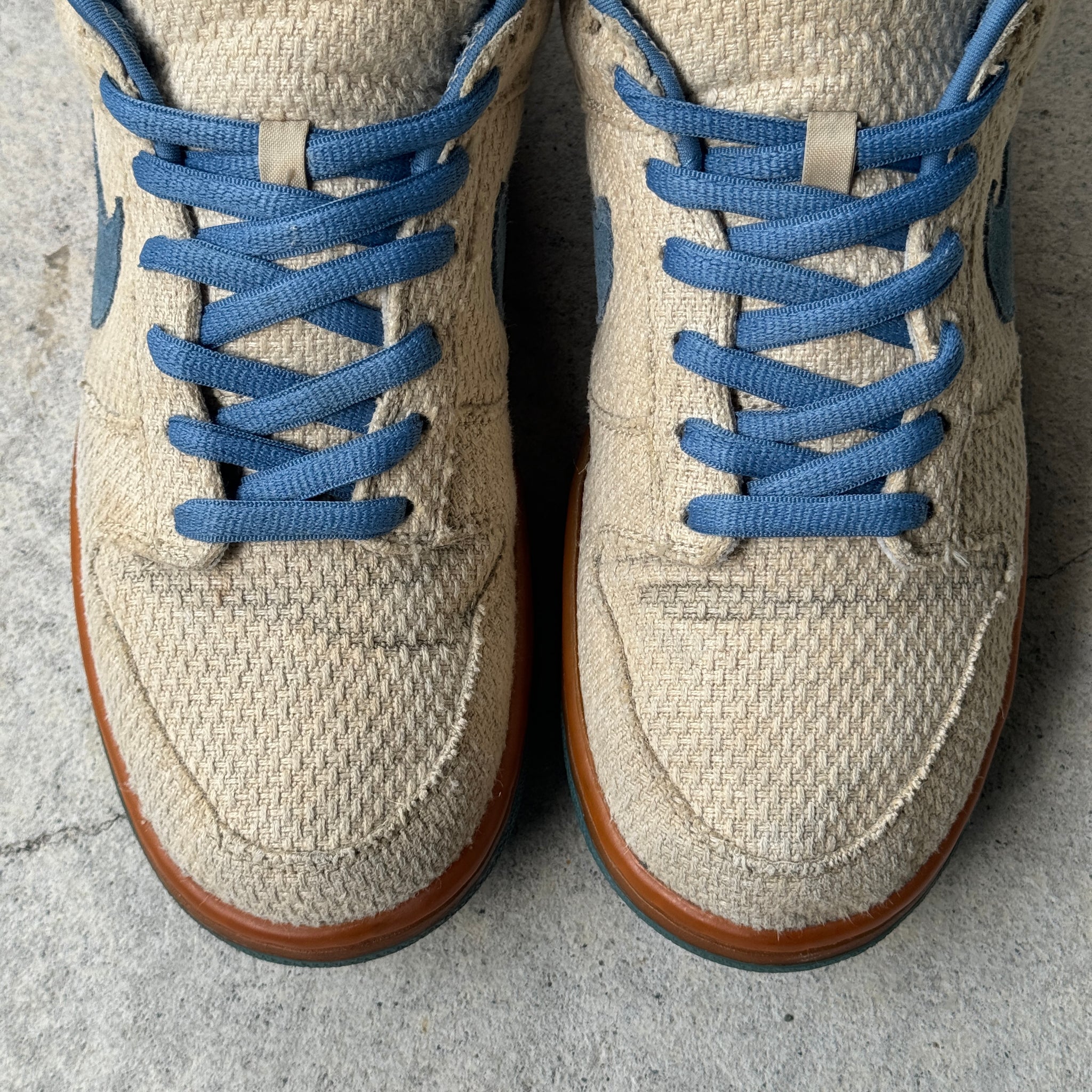 13 US - NIKE SB DUNK LOW CASCADE HEMP 2004