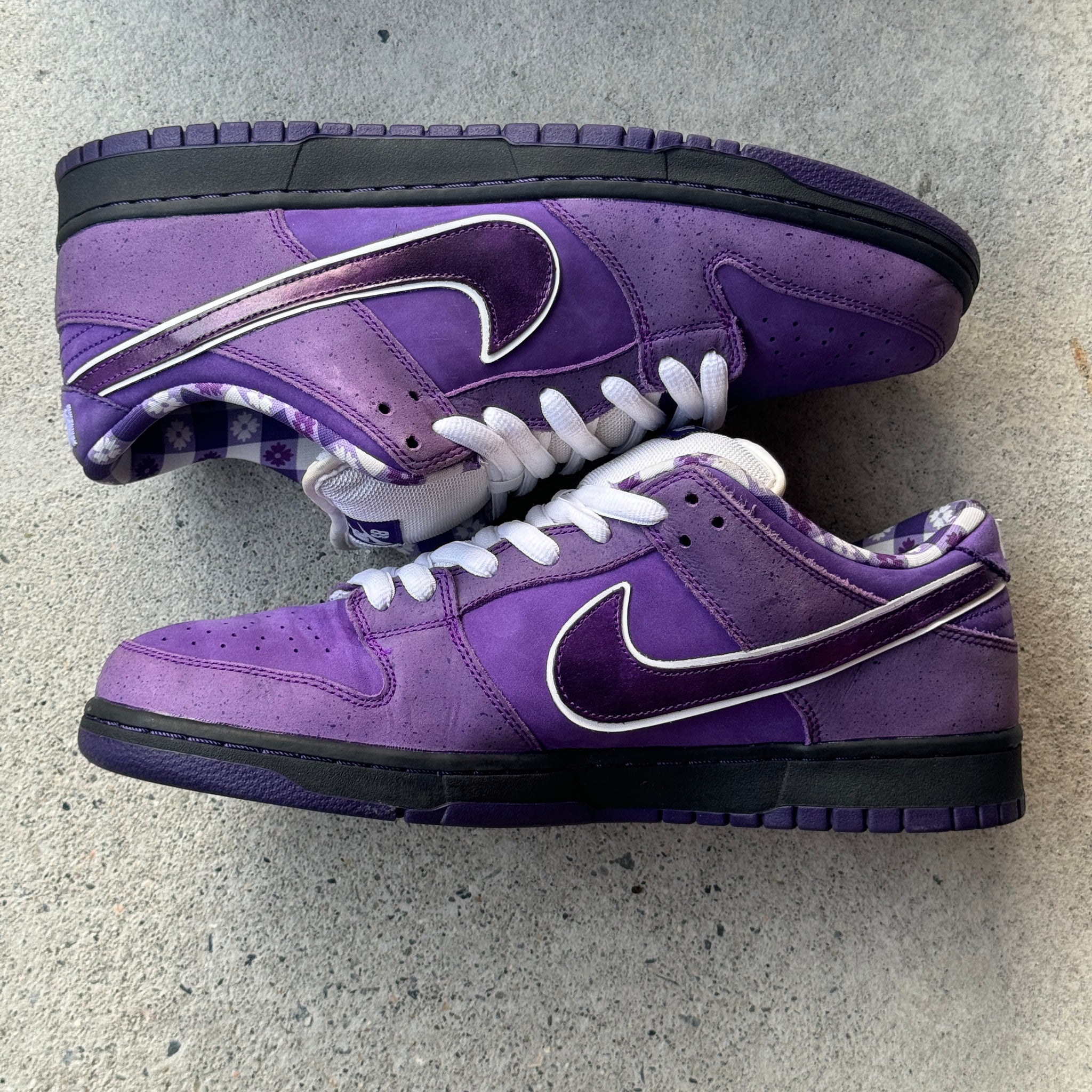12 US - NIKE SB DUNK LOW PURPLE LOBSTER 2018
