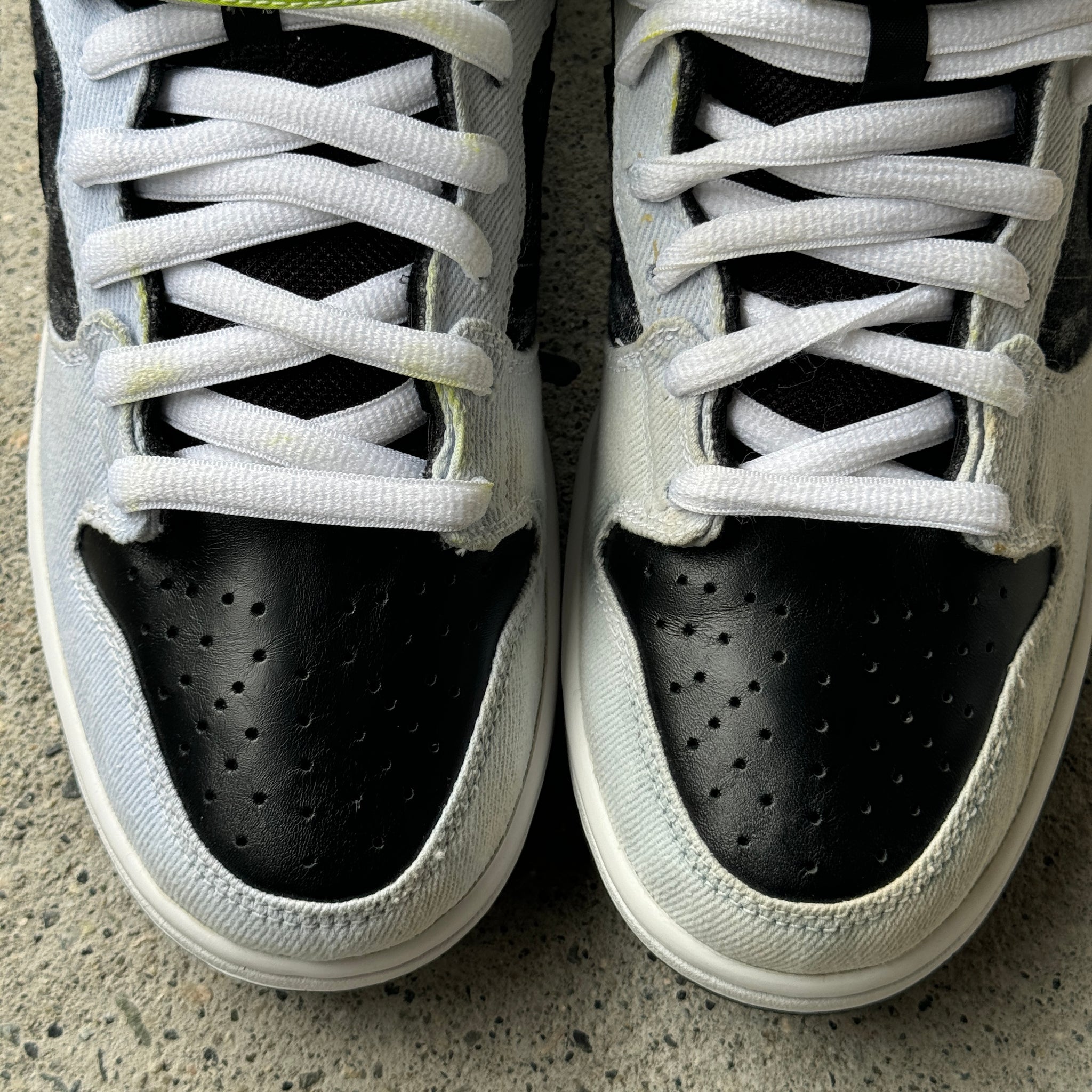9.5 US - DS NIKE SB DUNK MID HEAVY MENTAL SKATE MENTAL W BOX 2007