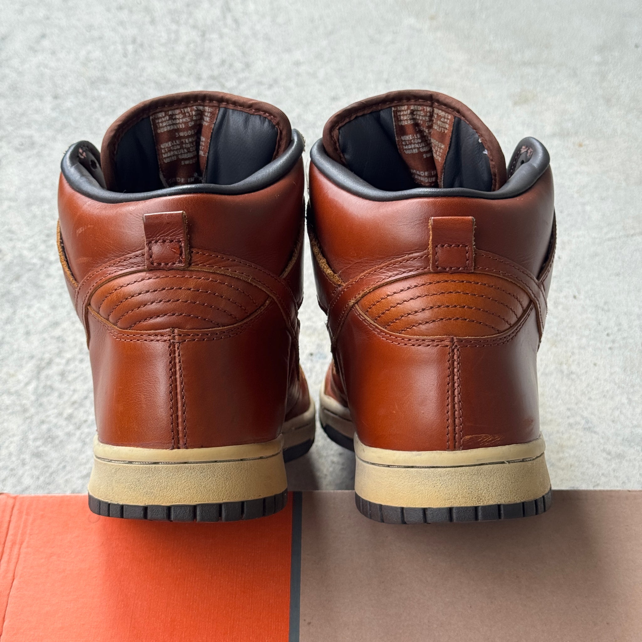 10 US - NIKE DUNK HIGH CURRY W BOX 2003