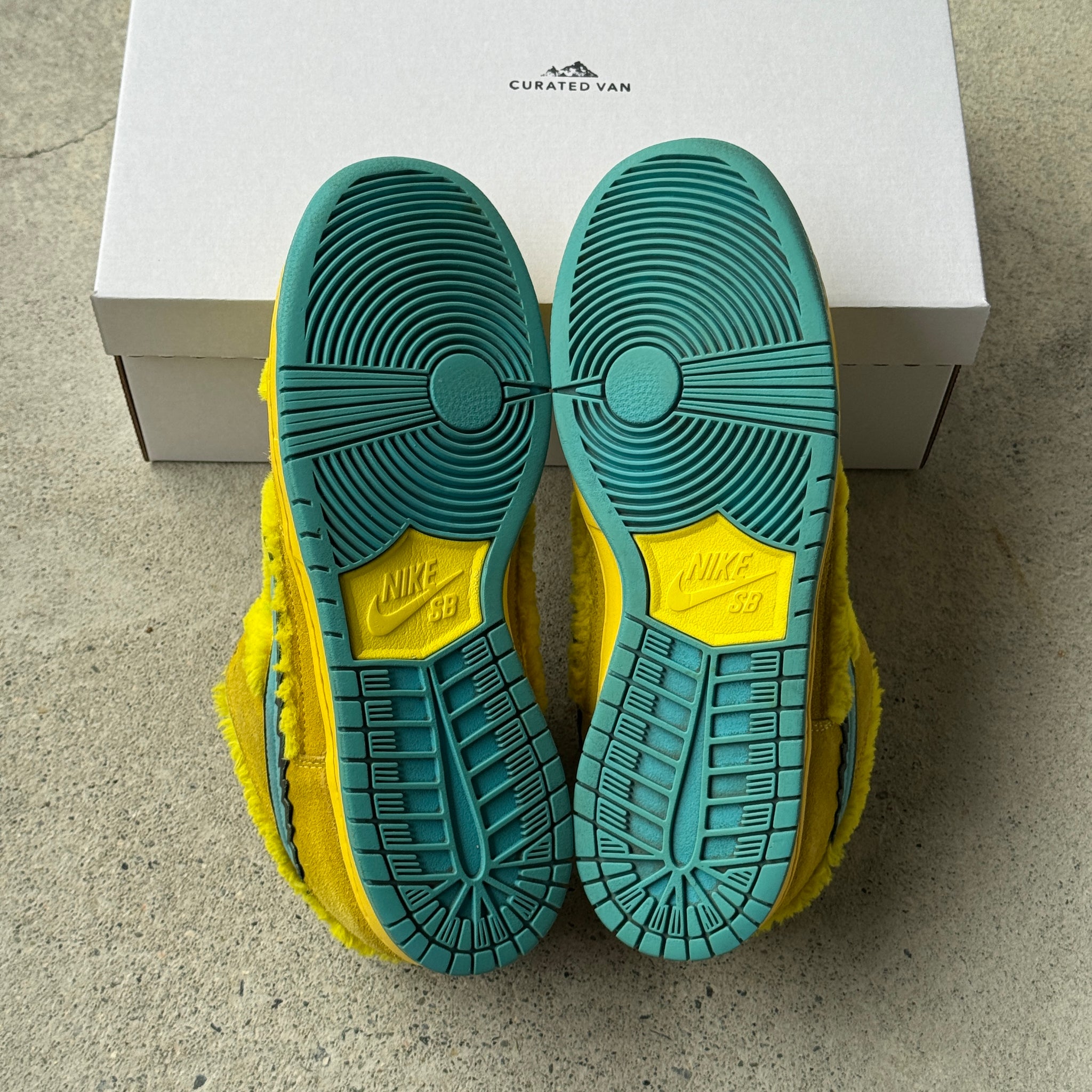 11 US - NIKE SB DUNK LOW GRATEFUL DEAD YELLOW 2020