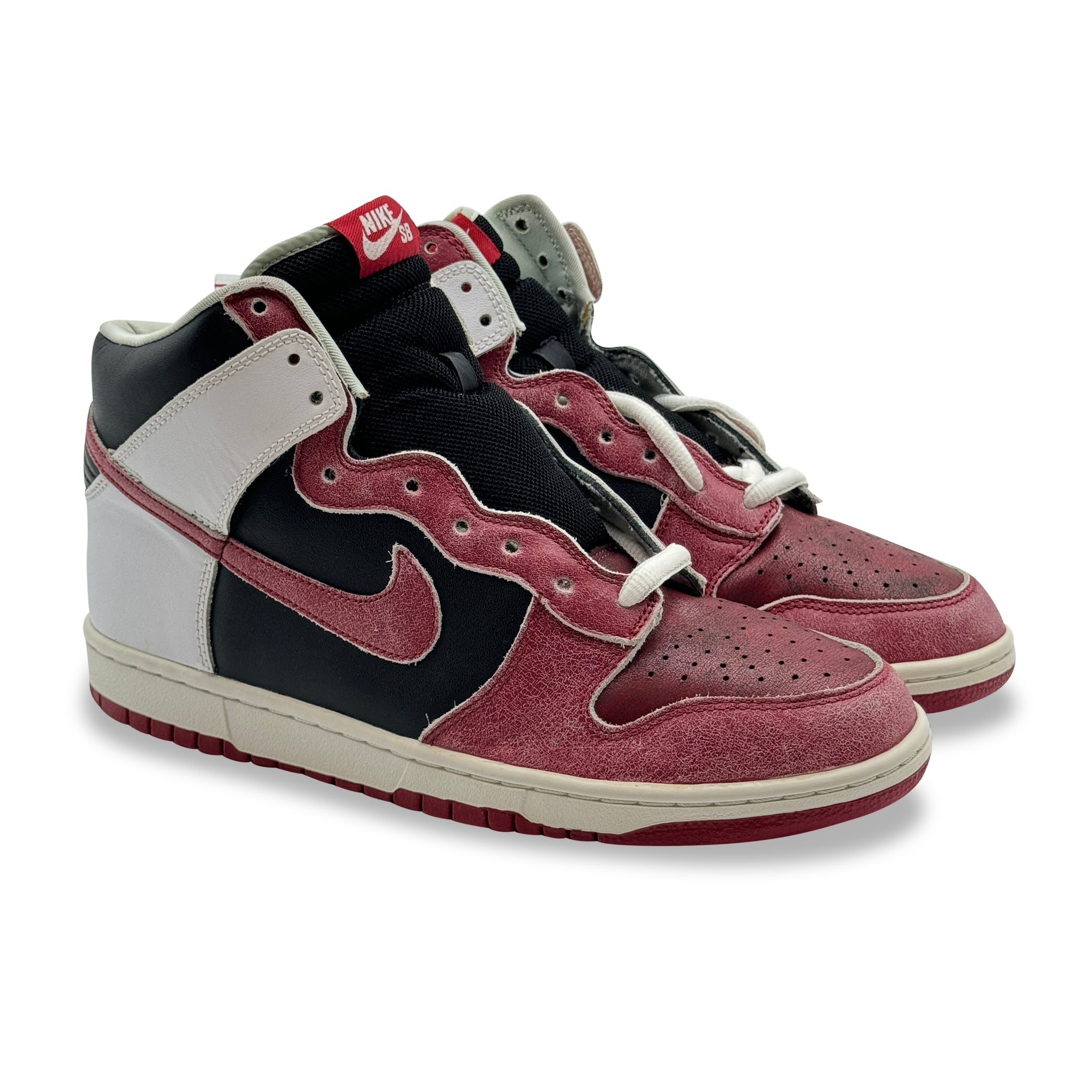 10.5 US - DS NIKE SB DUNK HIGH JASON VOORHEES 2007