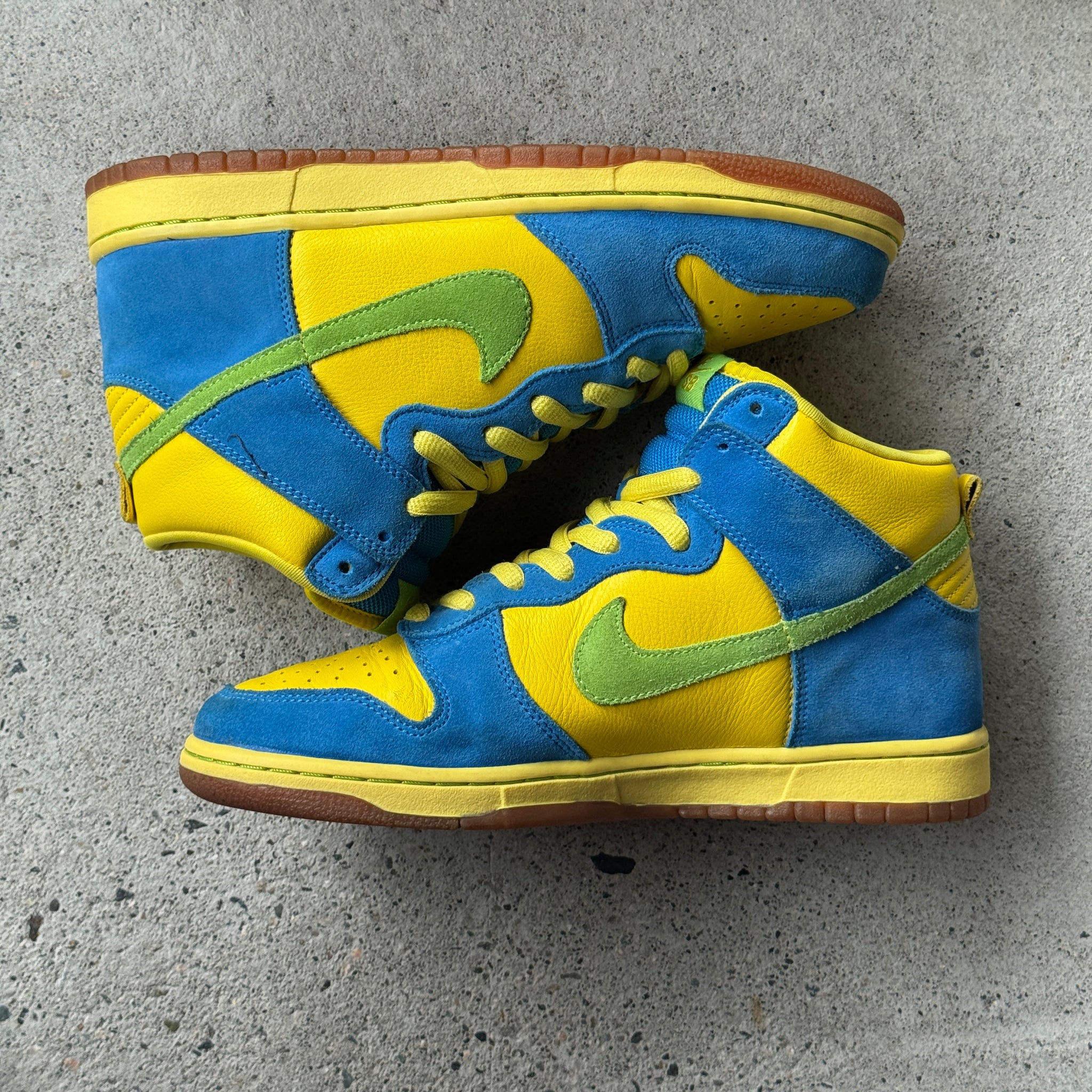9 US - NIKE SB DUNK HIGH MARGE SIMPSON W BOX 2008