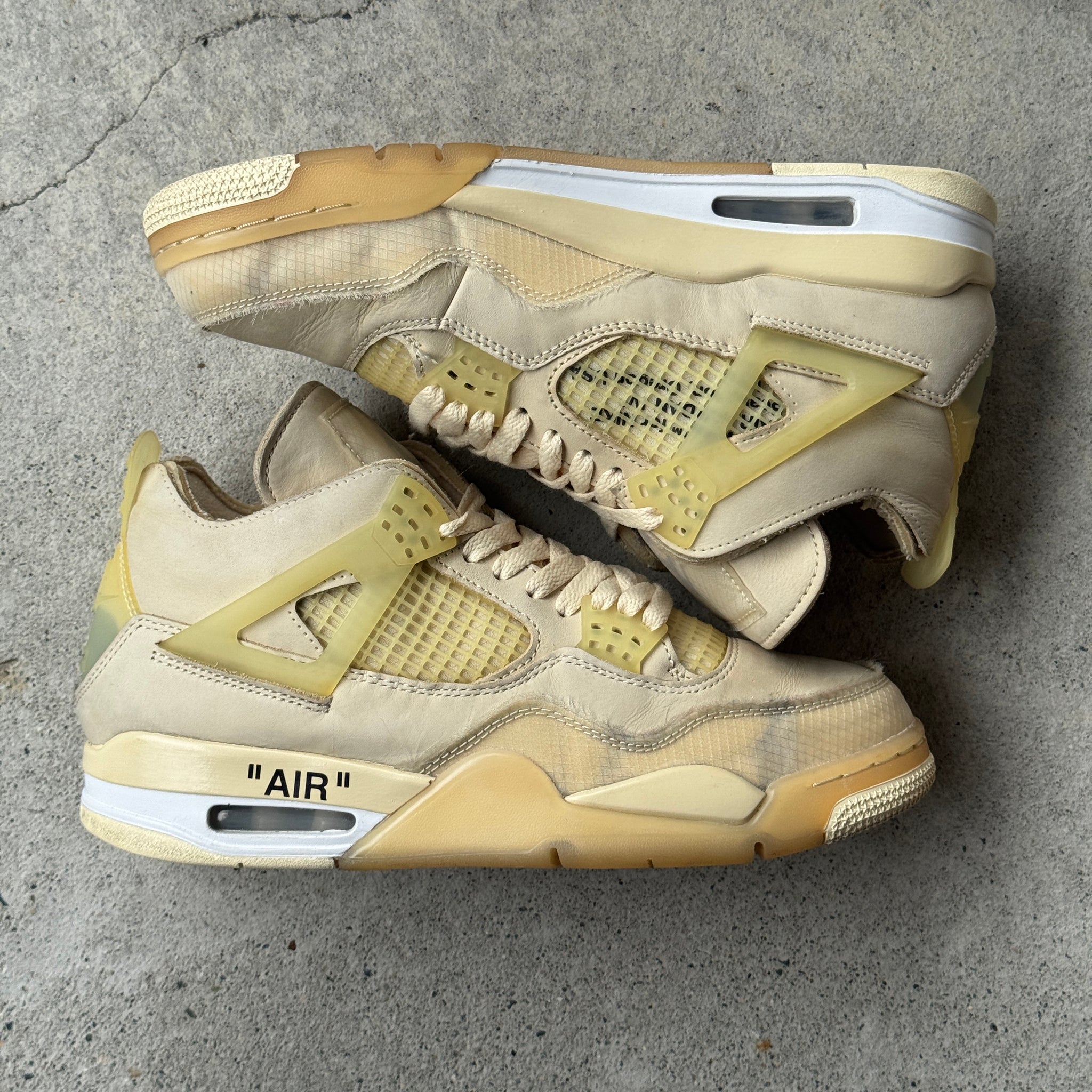 9.5W/8M US - JORDAN 4 OFF WHITE SAIL 2020